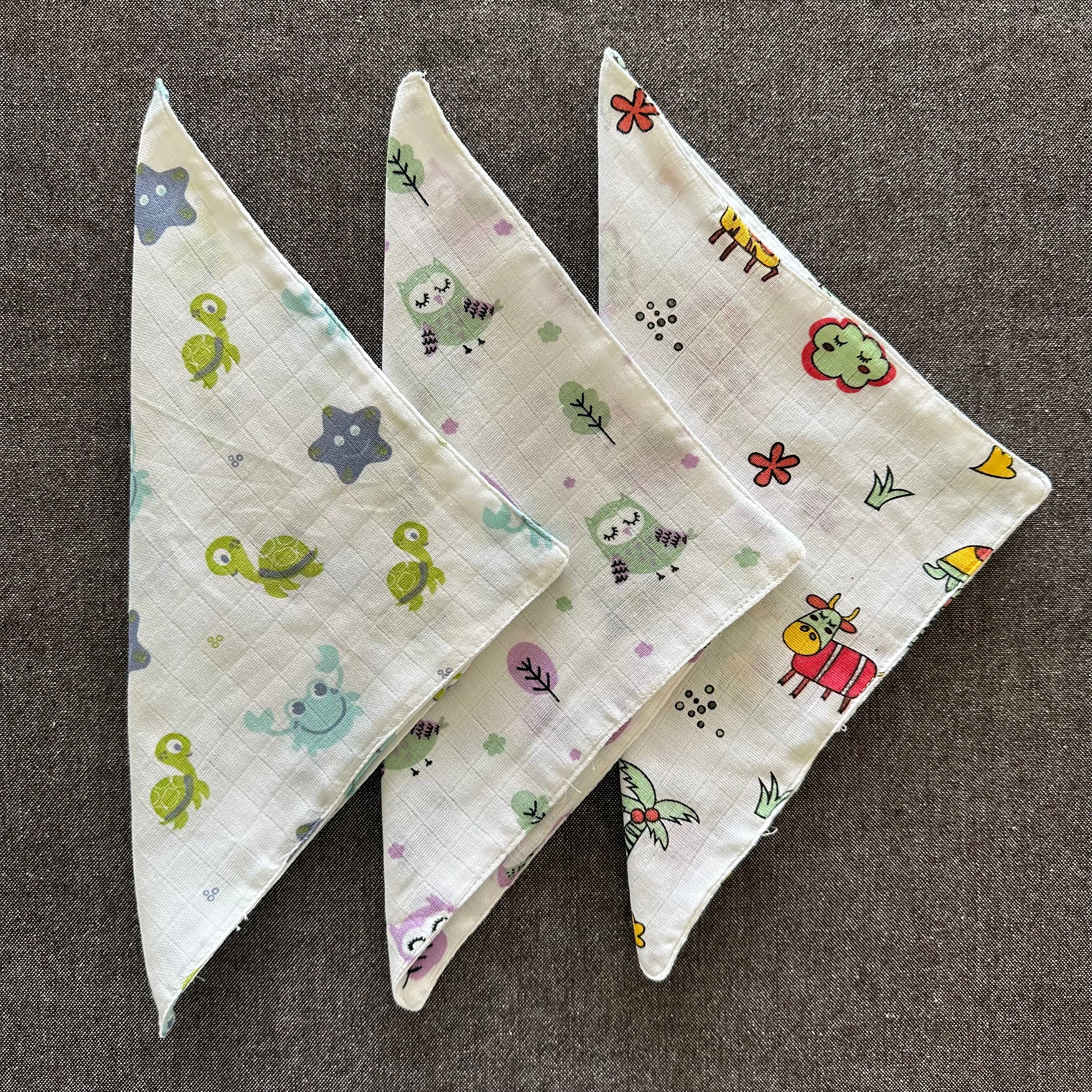Bamboo Muslin Baby Bib and Wash Cloth Set - Set of 3 - Oranges and Lemons