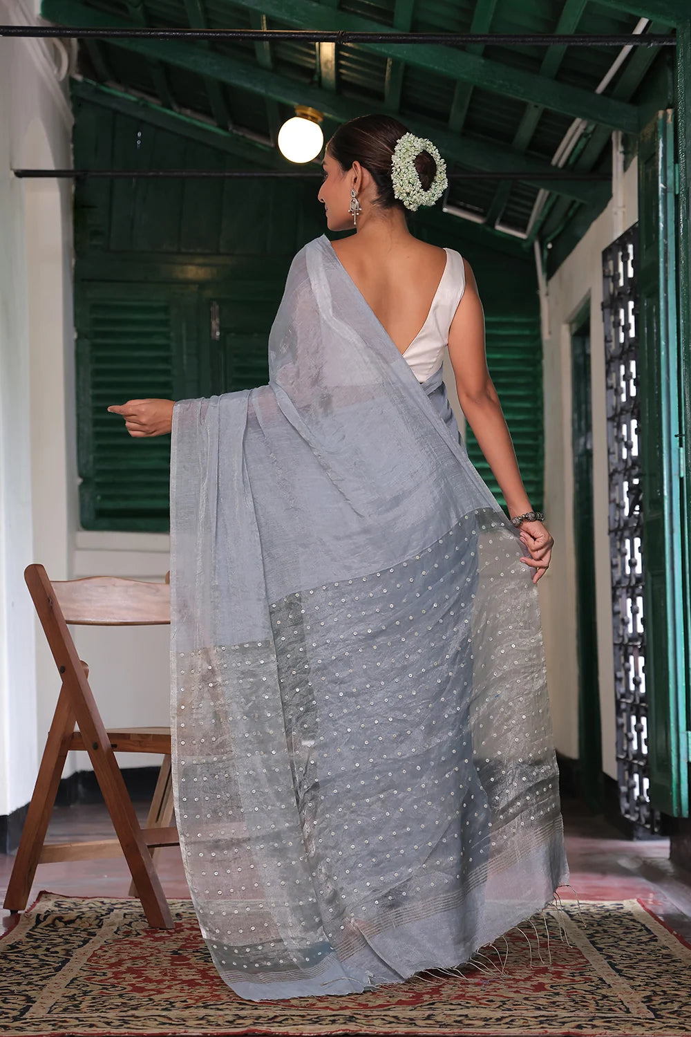 Handloom Grey Tissue Linen Saree with Sequin Pallu-Sutra Art of Clothing