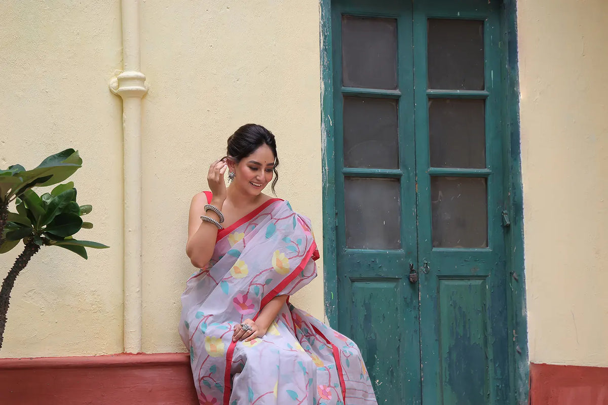 Handloom Grey and Red Pure Cotton Exclusive Jamdani Saree with Red Border