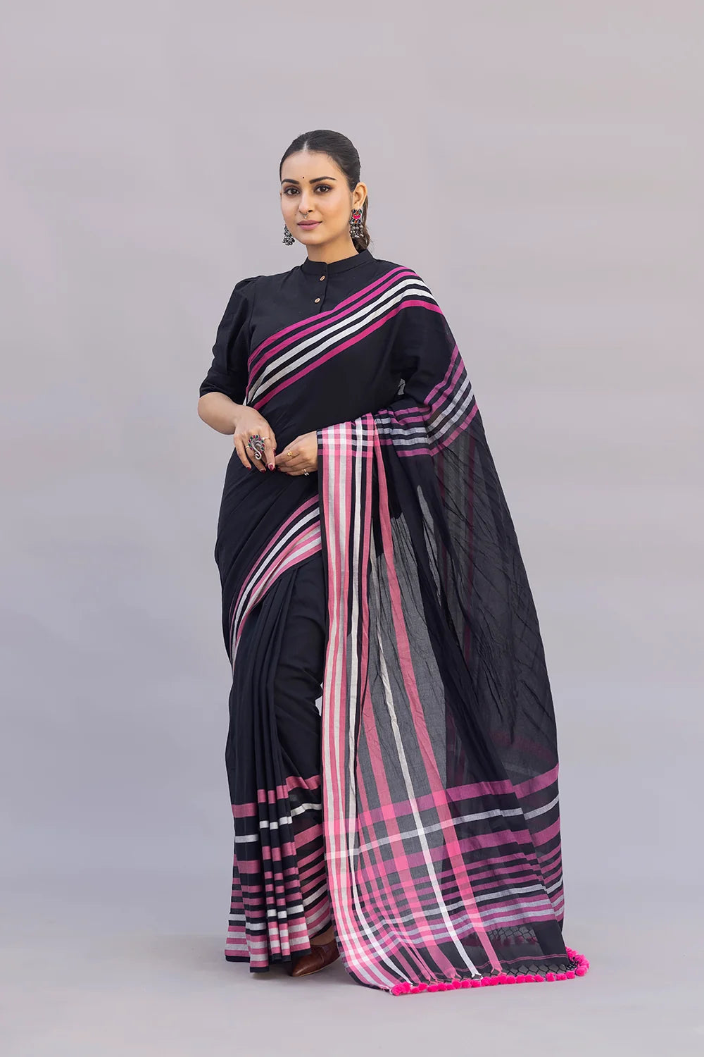 Komal Black Cotton Blouse-Sutra Art of Clothing