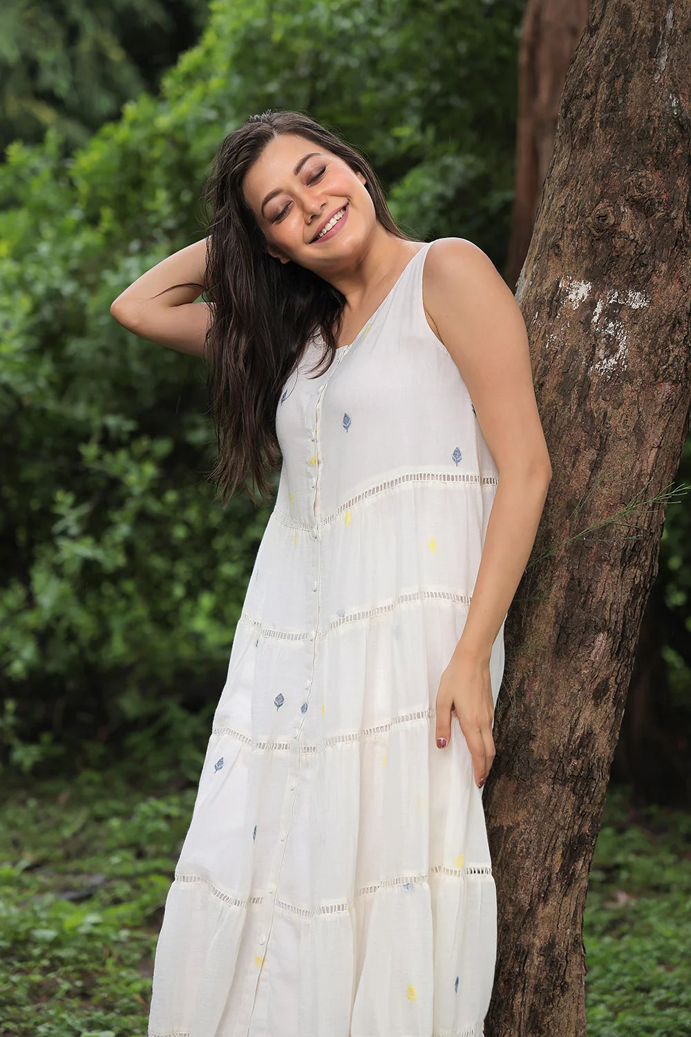 Off White Pearl Petals Jamdani Dress-Sutra Art of Clothing