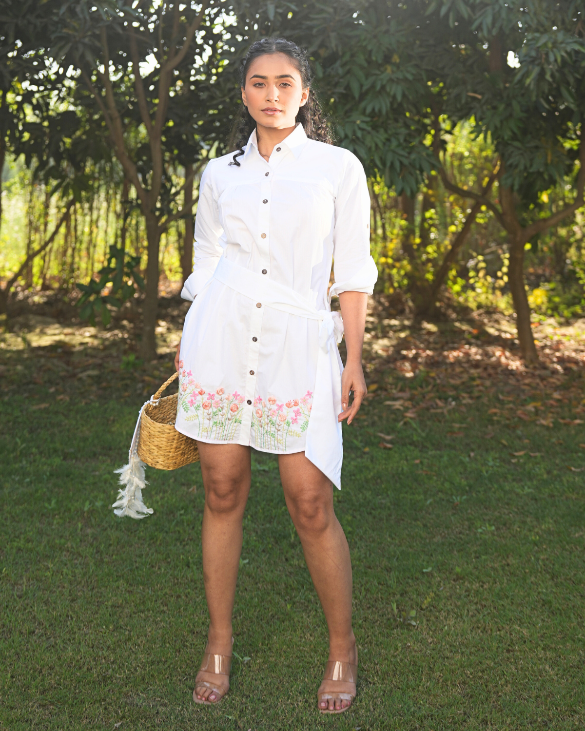 Vihani Hand-Embroidered Short Dress – hand-embroidered 100% cotton – RASRA MAI