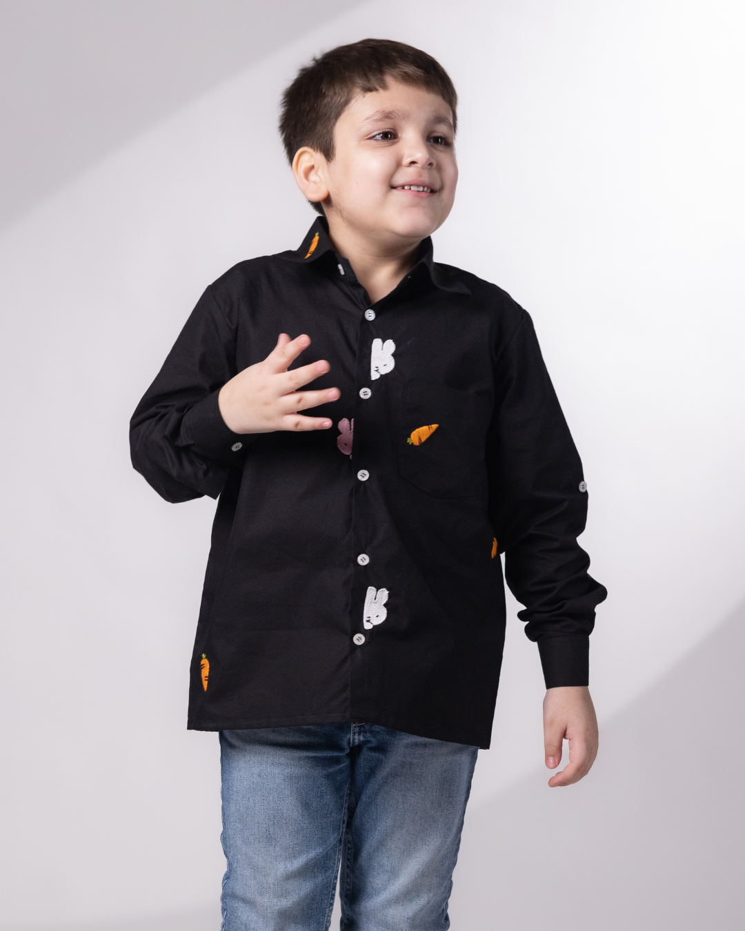 Kavin Hand-Embroidered Shirt – hand-embroidered 100% cotton – RASRA MAI