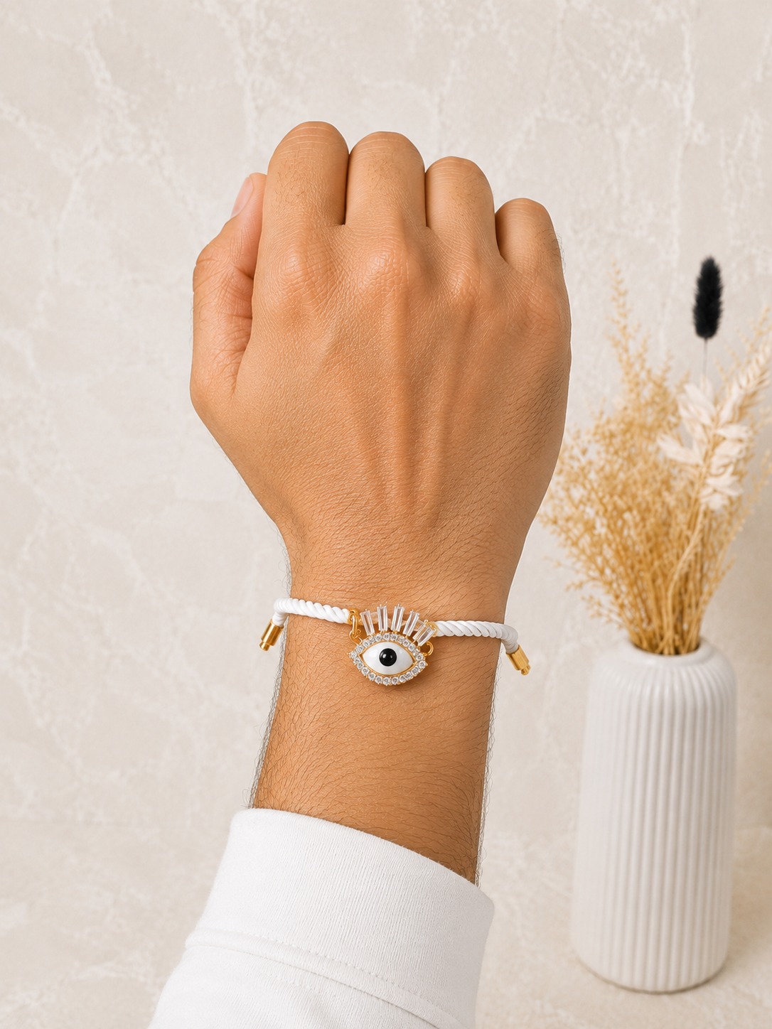 Office Hero Rakhi Gift Hamper | Premium Raksha Bandhan Gift Box - https://artecasa.in/
