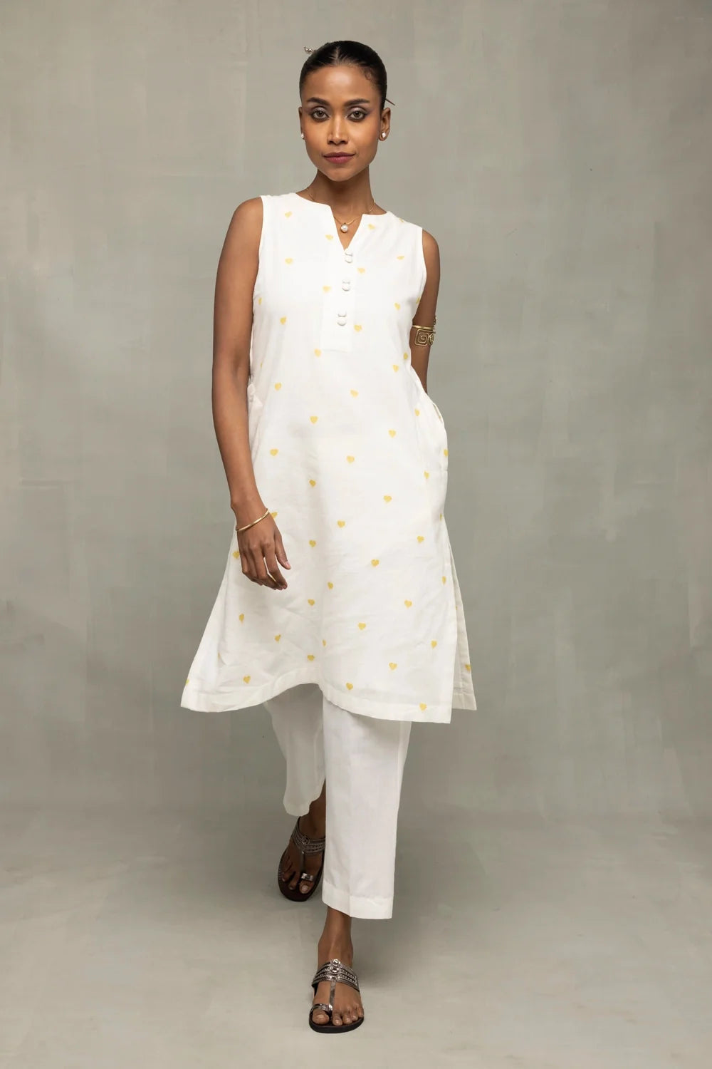 Ivory Hearts South Cotton Sleeveless Co-Ord Set-Sutra Art of Clothing