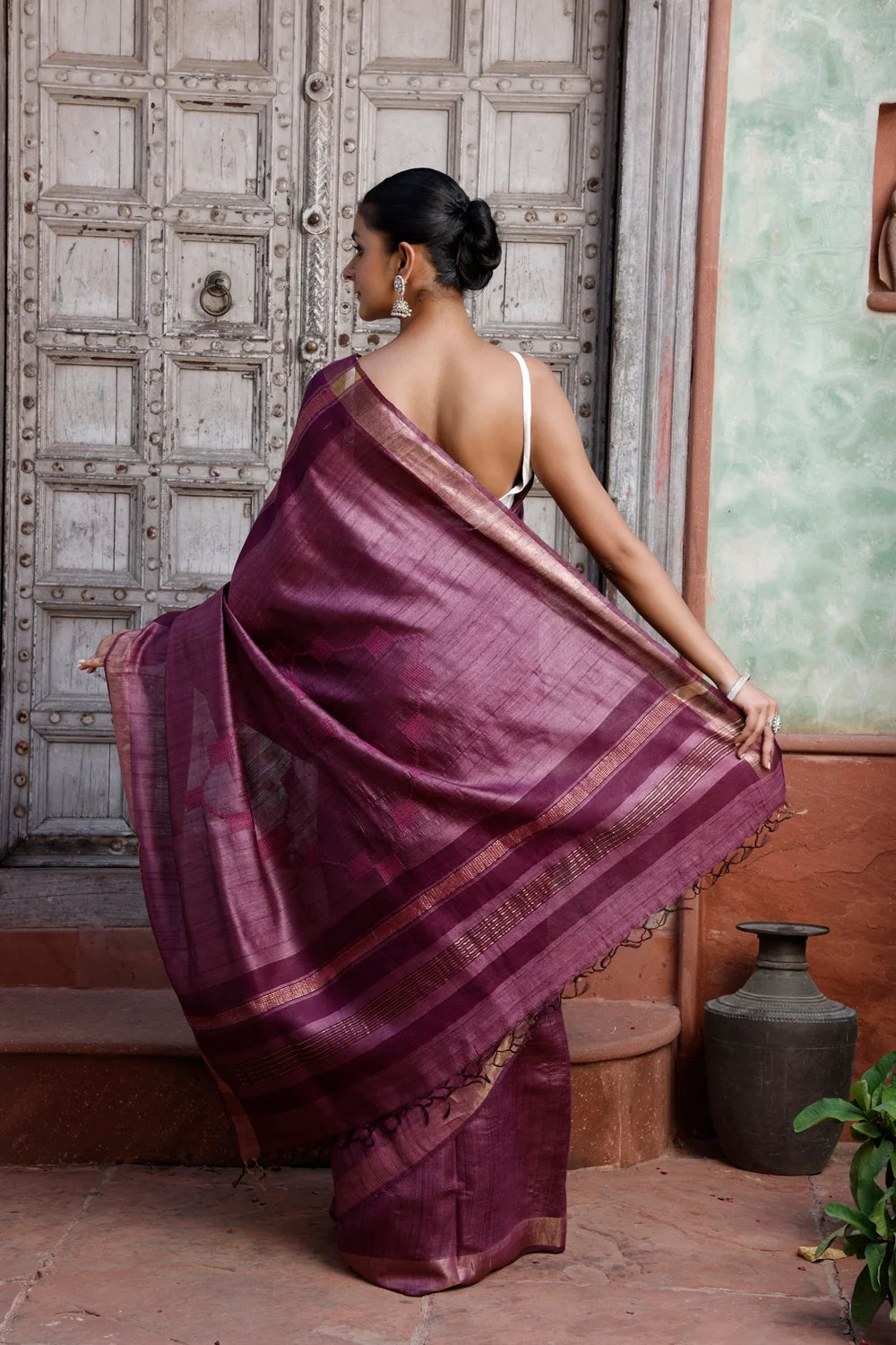 Handloom Wine Pure Silk Saree with Gold Border-Sutra Art of Clothing