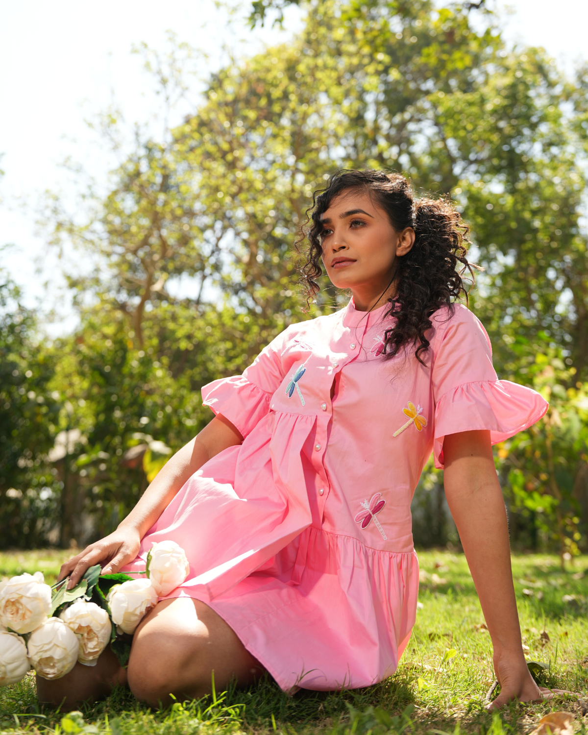 Aasshna Hand-Embroidered Short Dress – hand-embroidered 100% cotton – RASRA MAI