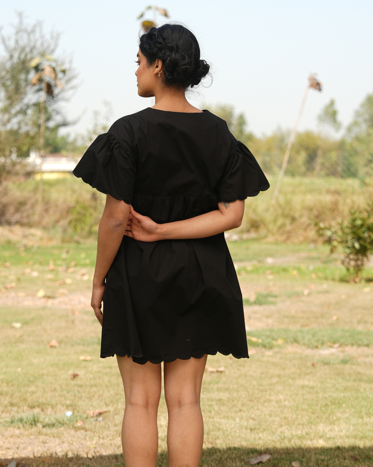 Mahiraa Hand-Embroidered Short Dress – hand-embroidered 100% cotton – RASRA MAI