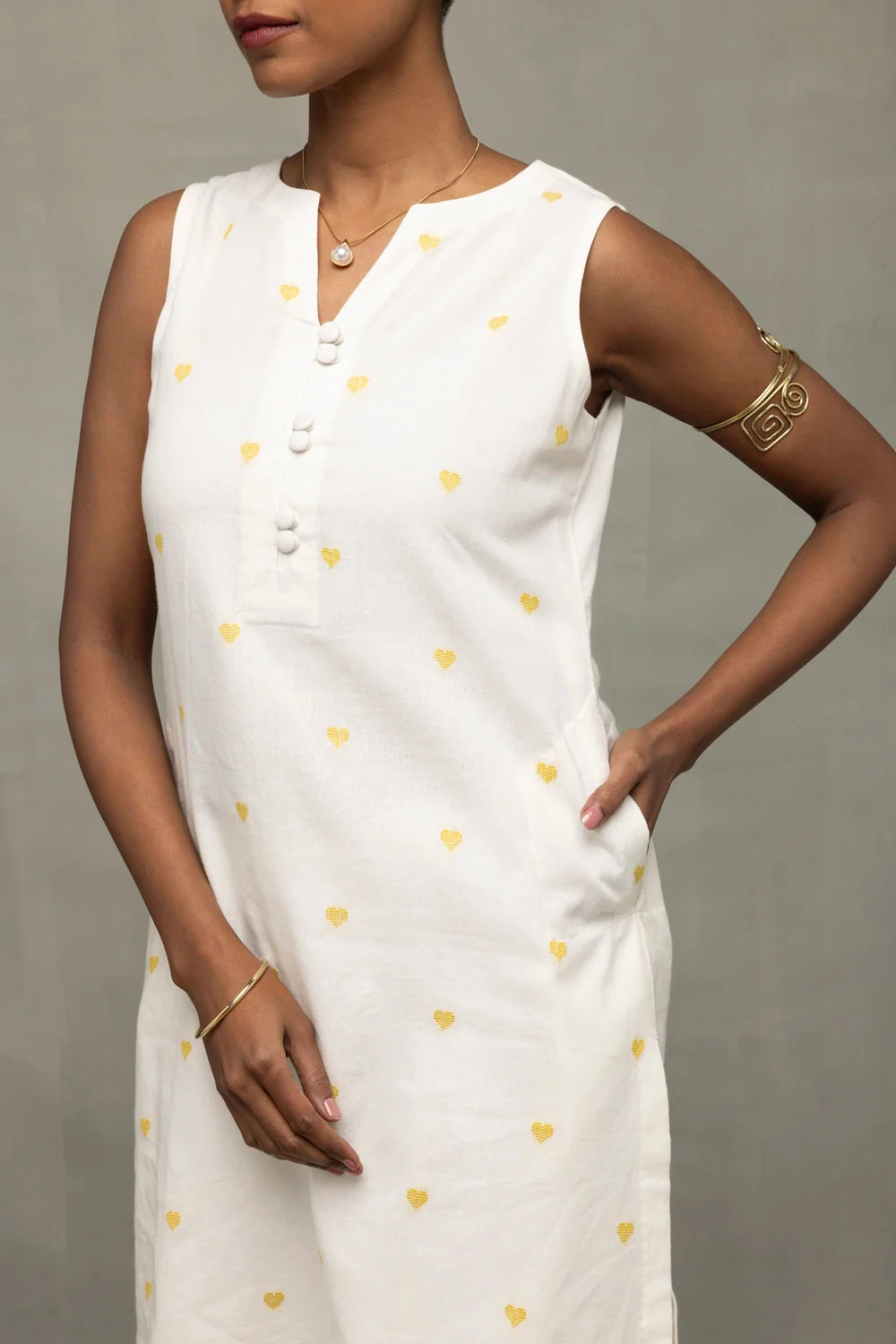 Ivory Hearts South Cotton Sleeveless Co-Ord Set-Sutra Art of Clothing