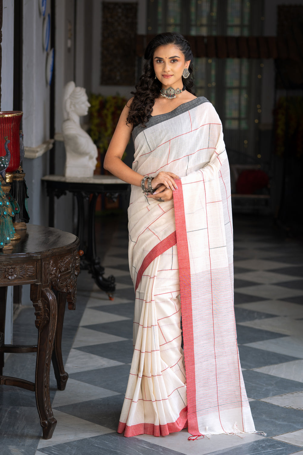 Handloom Off White Soft Cotton Brick Check Saree-Sutra Art of Clothing