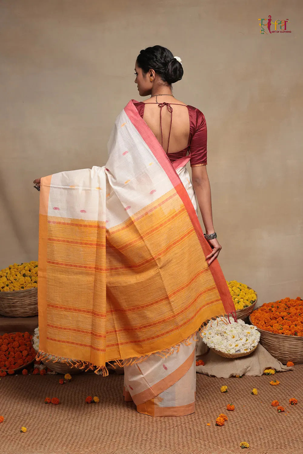 White Handloom Cotton Kanchi Saree-Sutra Art of Clothing