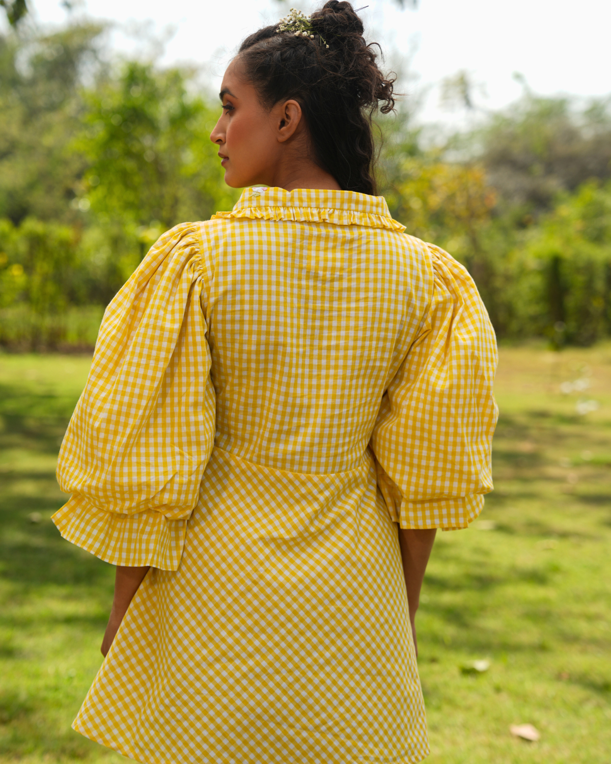 Revaa Hand-Embroidered Short Dress – hand-embroidered 100% cotton – RASRA MAI