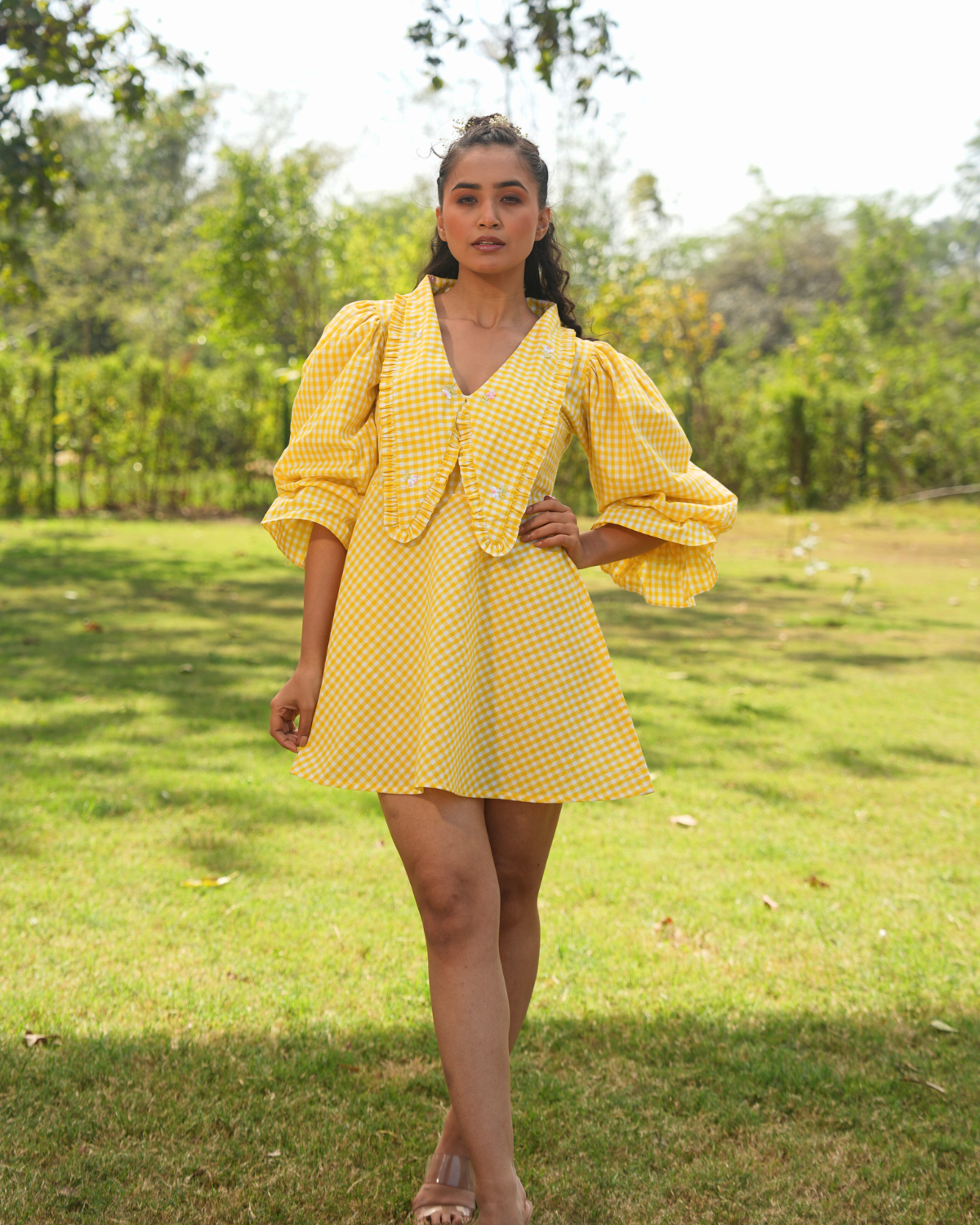 Revaa Hand-Embroidered Short Dress – hand-embroidered 100% cotton – RASRA MAI