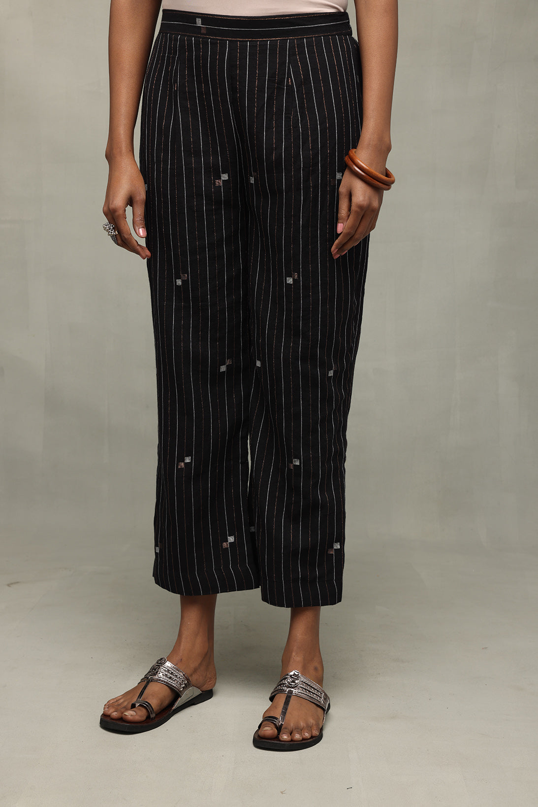 Black Handwoven Shimmer Jamdani Pant-Sutra Art of Clothing
