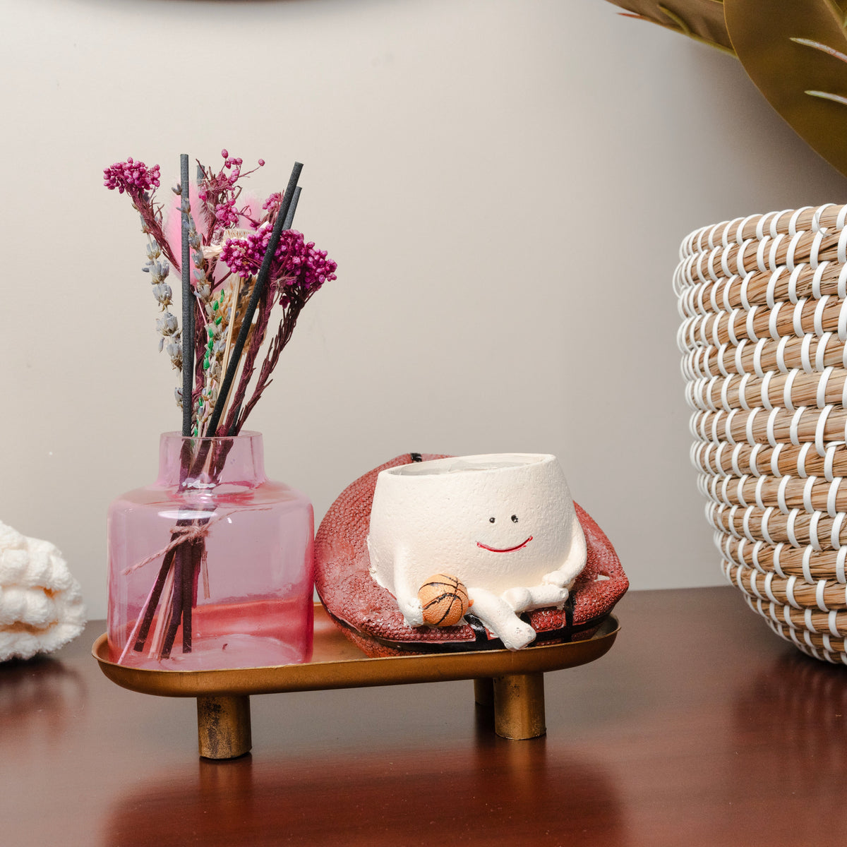 Blush Aroma Diffuser Garden | Reed Diffuser Gift Set with Dried Flowers - https://artecasa.in/