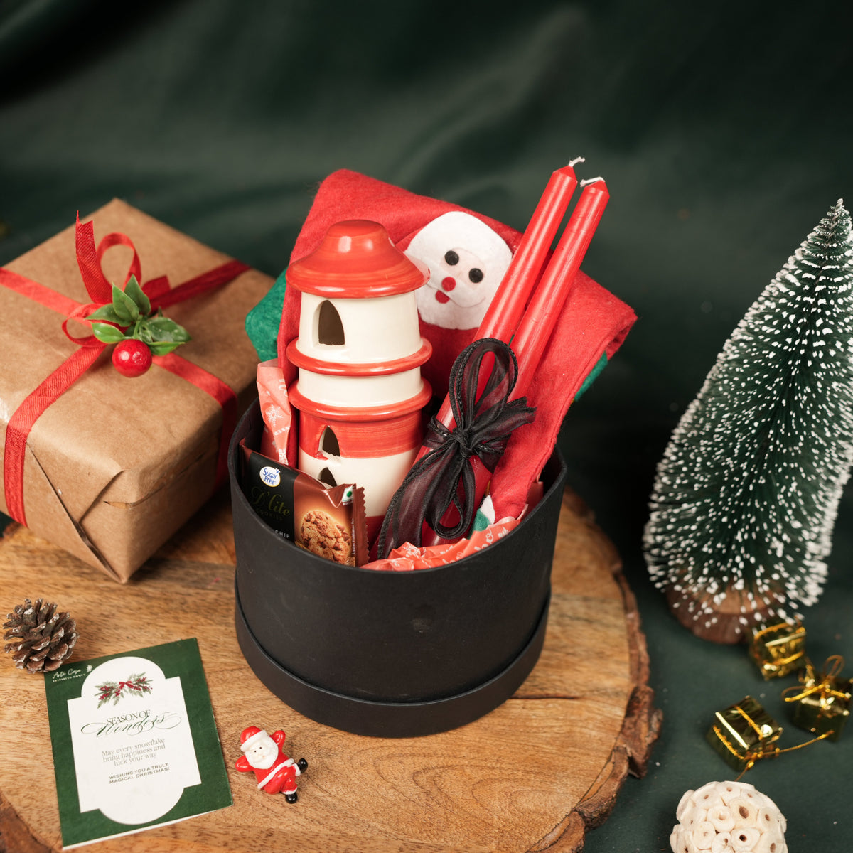 Santa Adventure Box – Christmas Gift Hamper in India - https://artecasa.in/