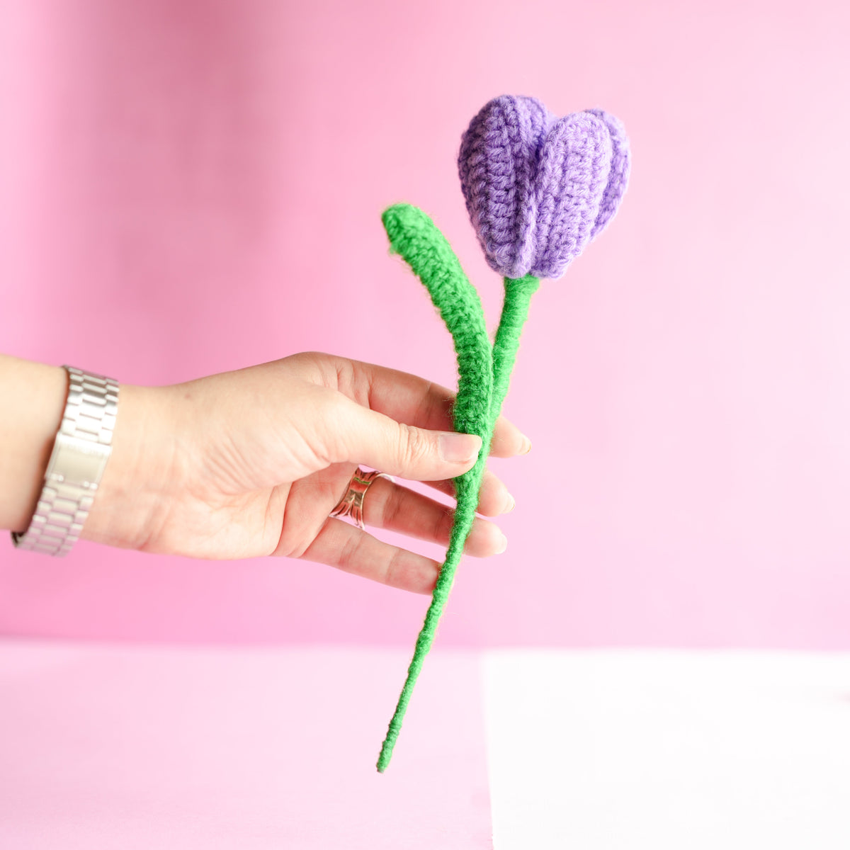 Handcrafted Tulip crochet Rakhi hamper (Dark Purple) - https://artecasa.in/