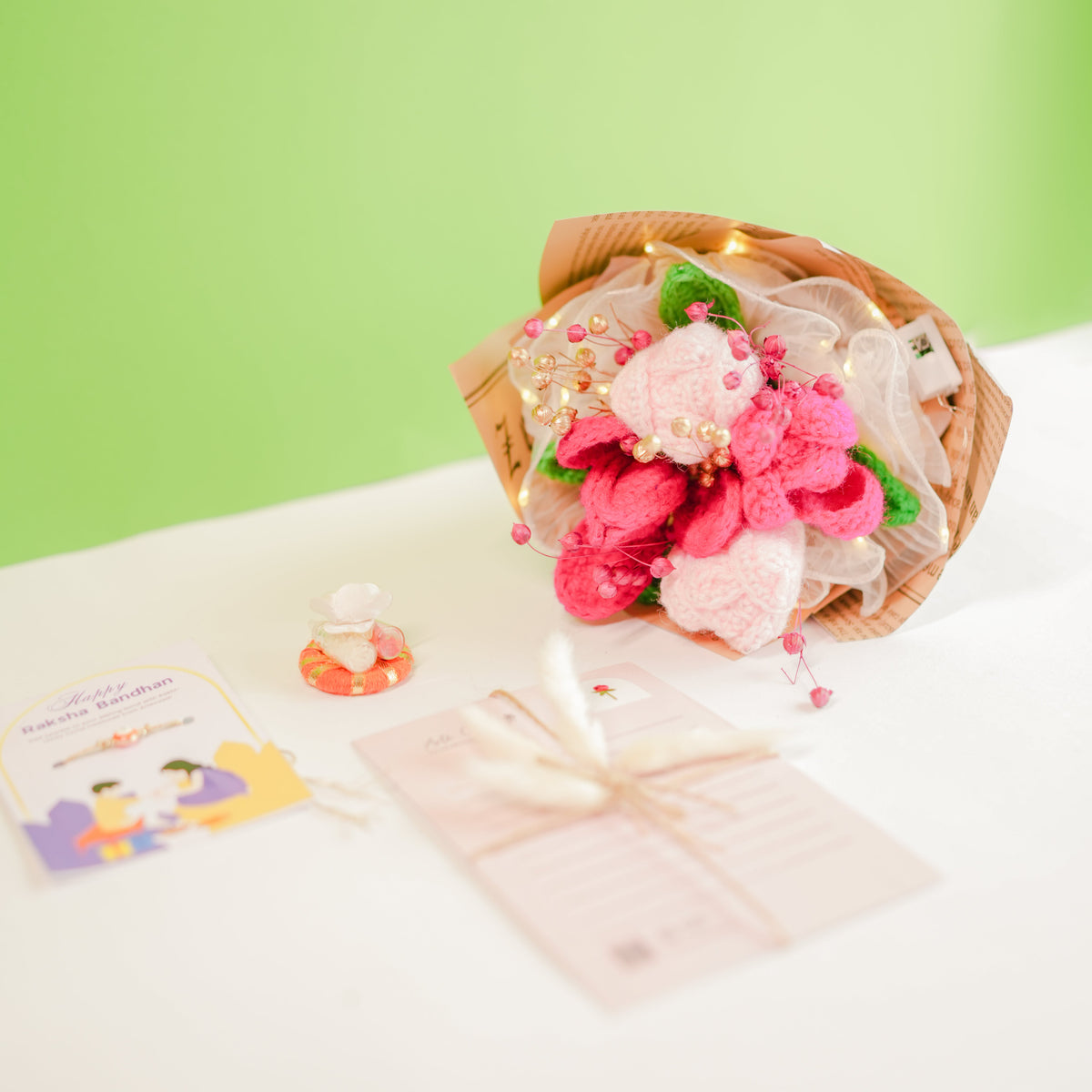 Pretty Pansy Bouquet Rakhi hamper - https://artecasa.in/