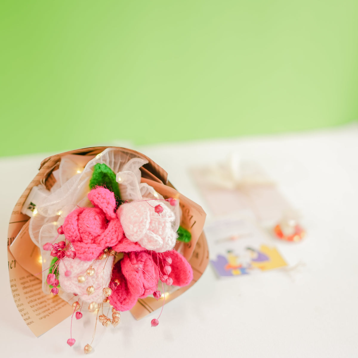 Pretty Pansy Bouquet Rakhi hamper - https://artecasa.in/
