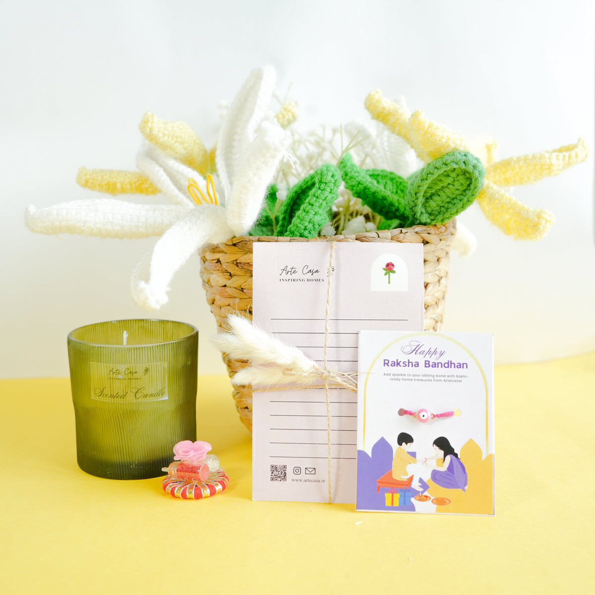 Blossoms of Love Candle Basket - https://artecasa.in/