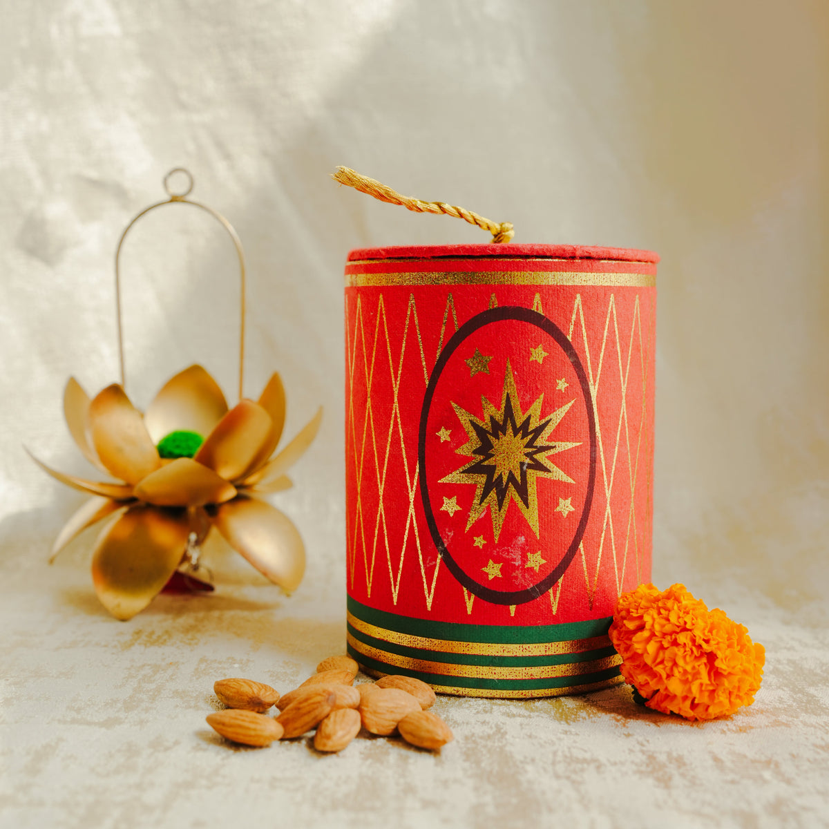 Crimson celebration diwali hamper - https://artecasa.in/