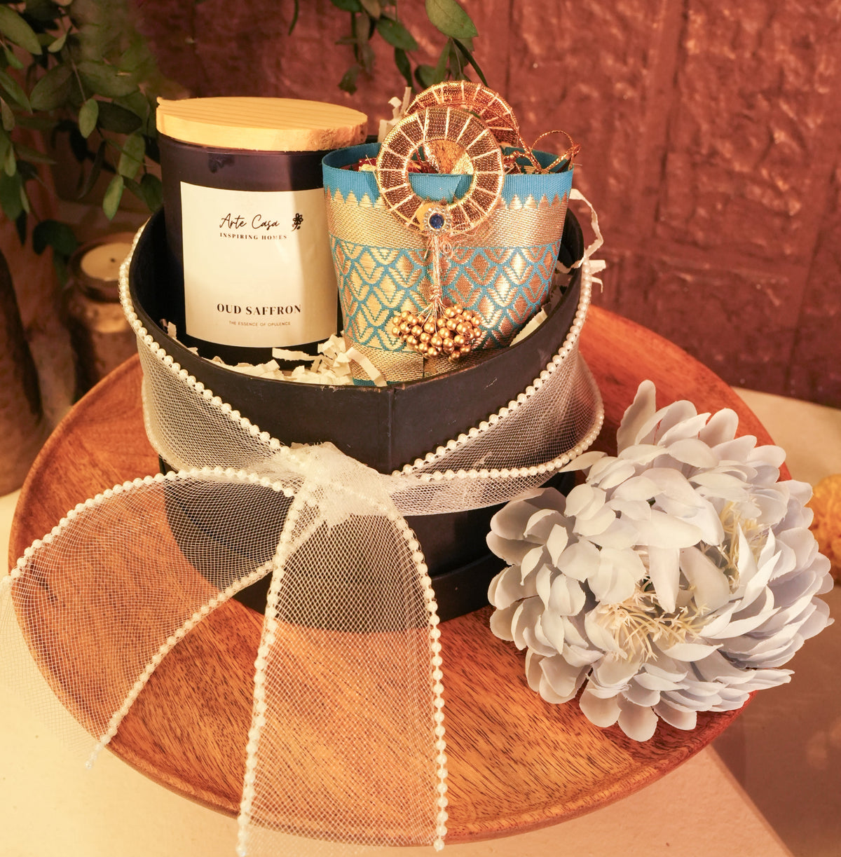Sneh Chakra Hamper - https://artecasa.in/