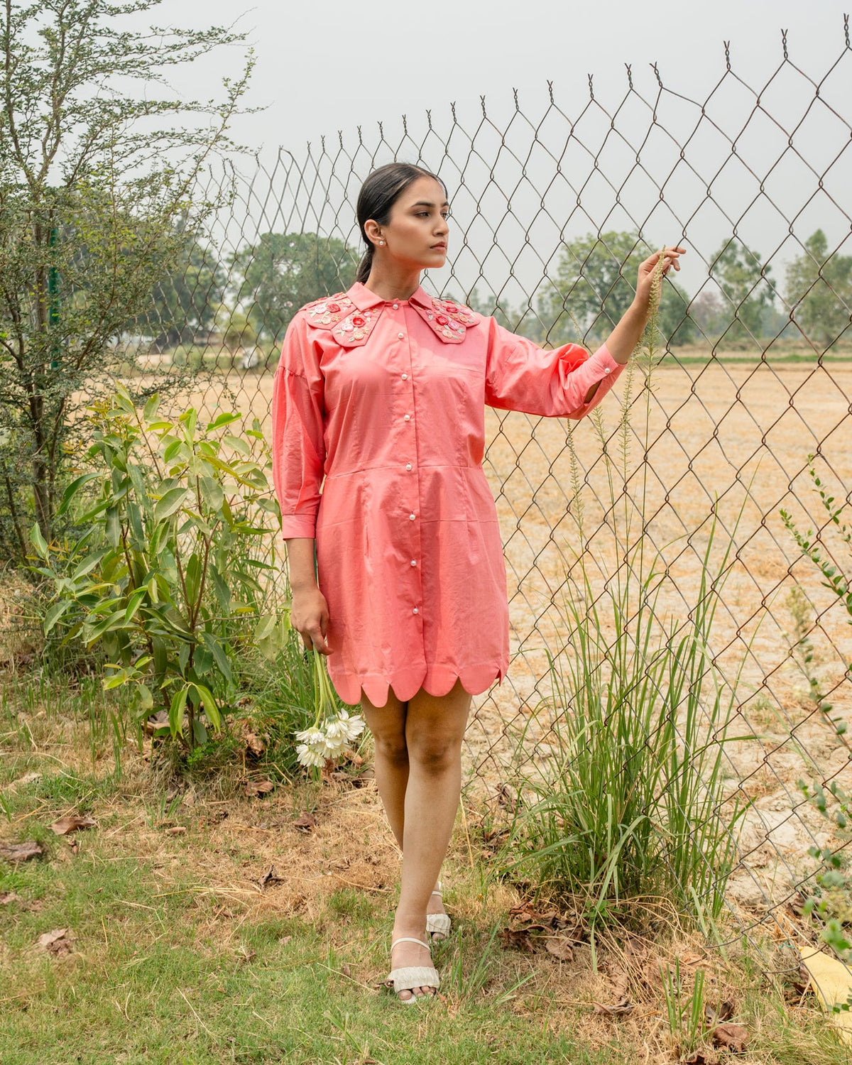 Kaii Hand-Embroidered Short Dress – hand-embroidered 100% cotton – RASRA MAI