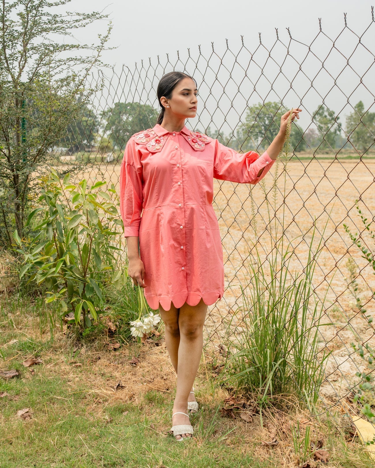 Kaii Hand-Embroidered Short Dress – hand-embroidered 100% cotton – RASRA MAI