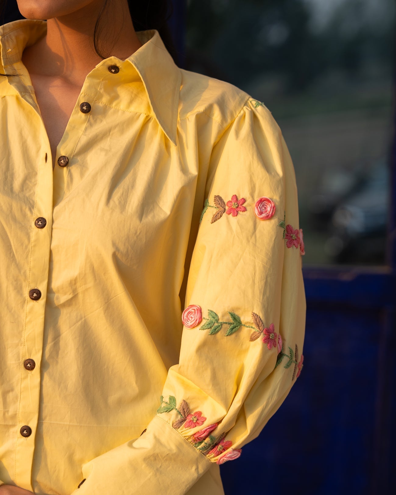 Deviinaa Hand-Embroidered Shirt – hand-embroidered 100% cotton – RASRA MAI