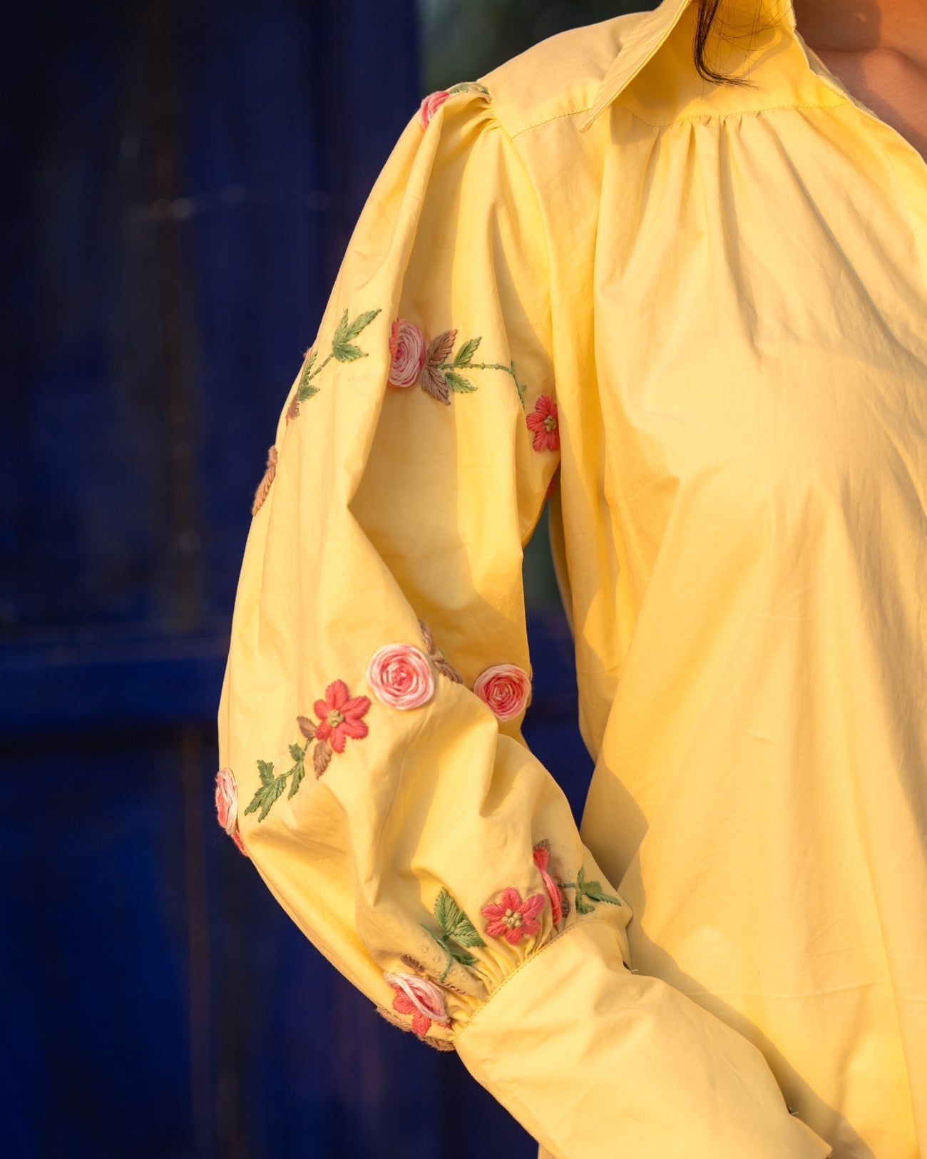 Deviinaa Hand-Embroidered Shirt – hand-embroidered 100% cotton – RASRA MAI