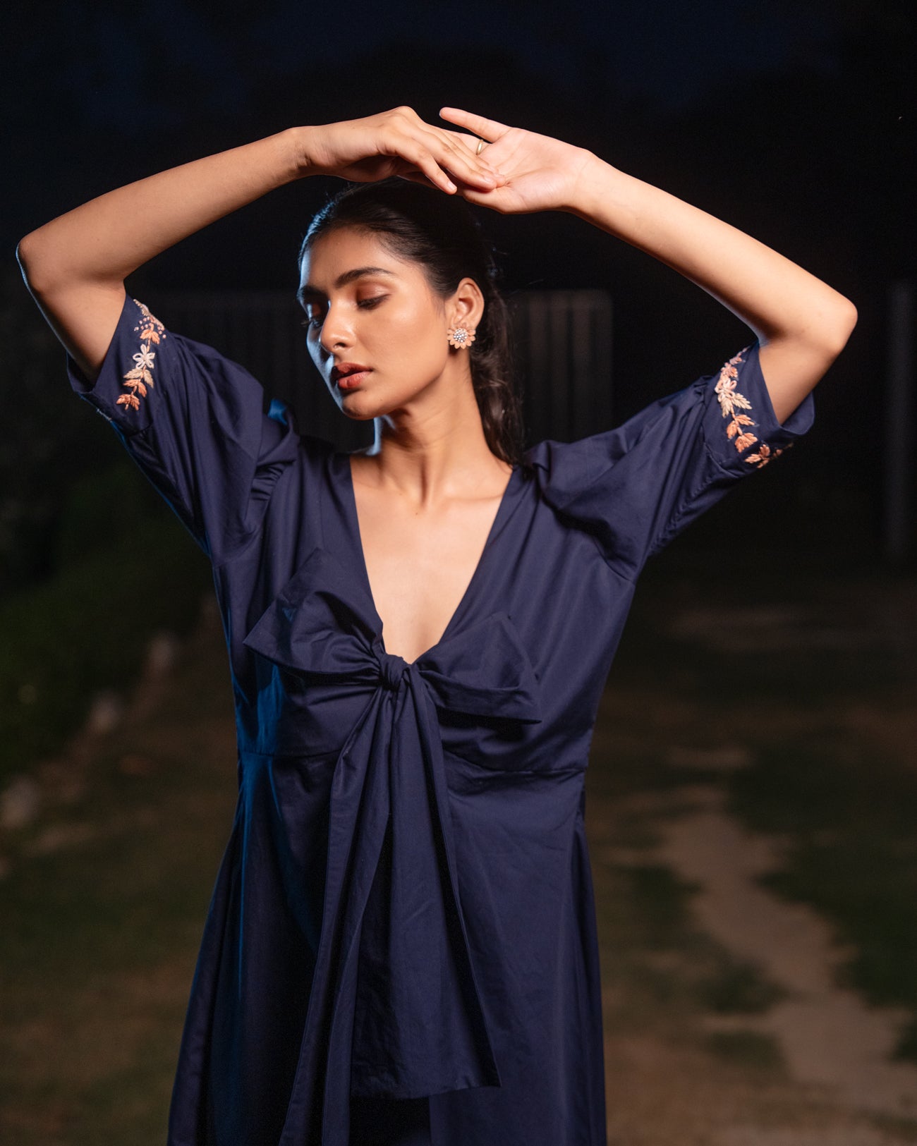 Meha Hand-Embroidered Midi Dress – hand-embroidered 100% cotton – RASRA MAI