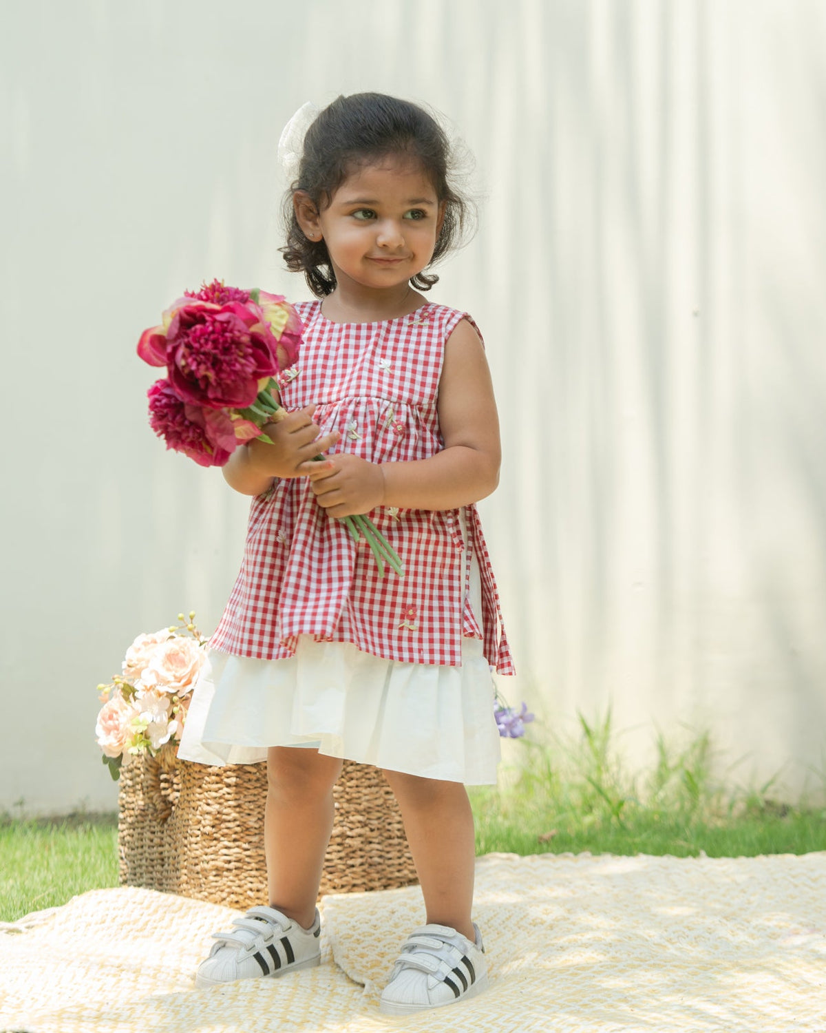 Inika Hand-Embroidered Dress – hand-embroidered 100% cotton – RASRA MAI