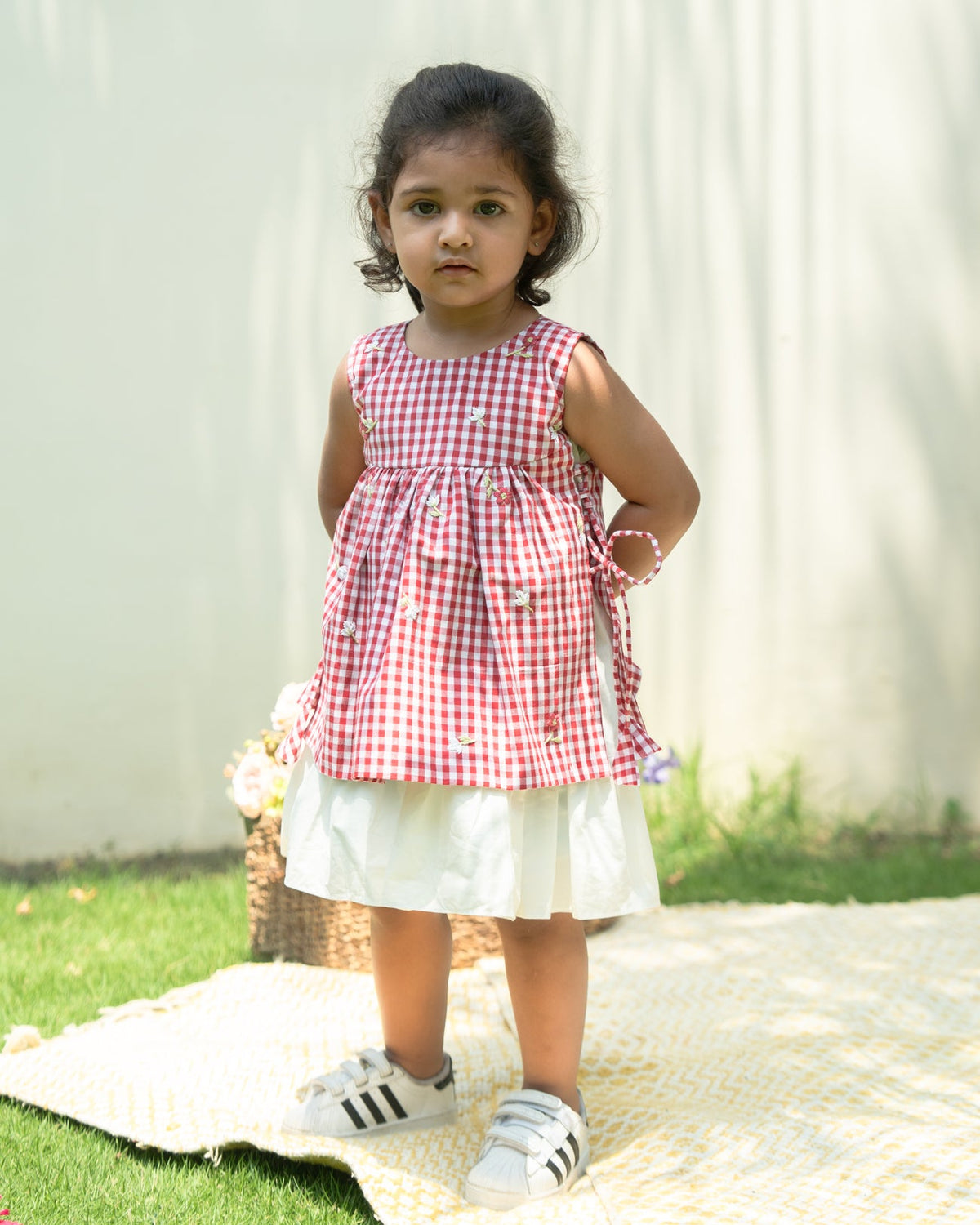 Inika Hand-Embroidered Dress – hand-embroidered 100% cotton – RASRA MAI