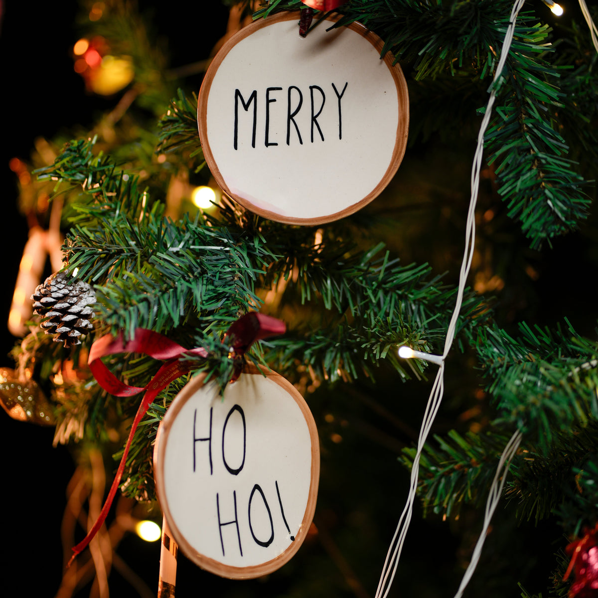 HO HO and Merry Festive ornaments - https://artecasa.in/