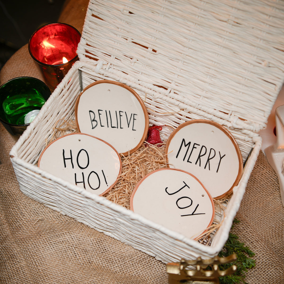 Simple Joy Gift Box - https://artecasa.in/