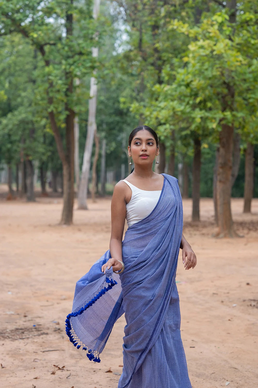 Handloom Blue Check Mul Cotton Saree-Sutra Art of Clothing