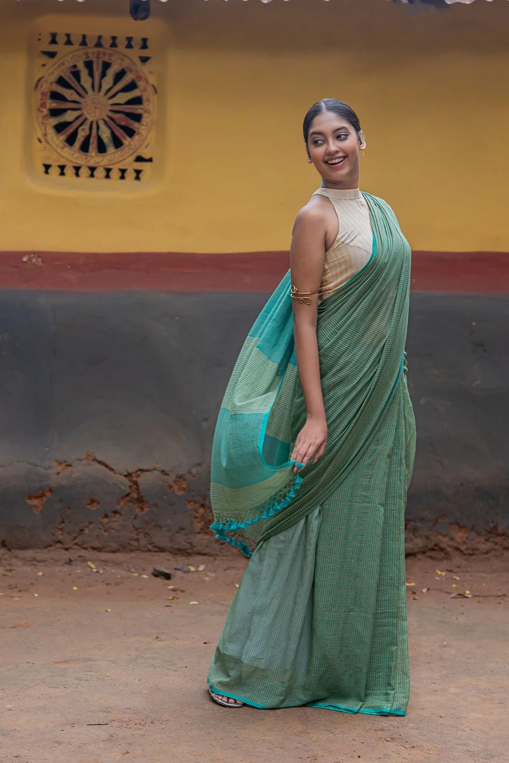 Handloom Sea Green Check Mul Cotton Saree-Sutra Art of Clothing