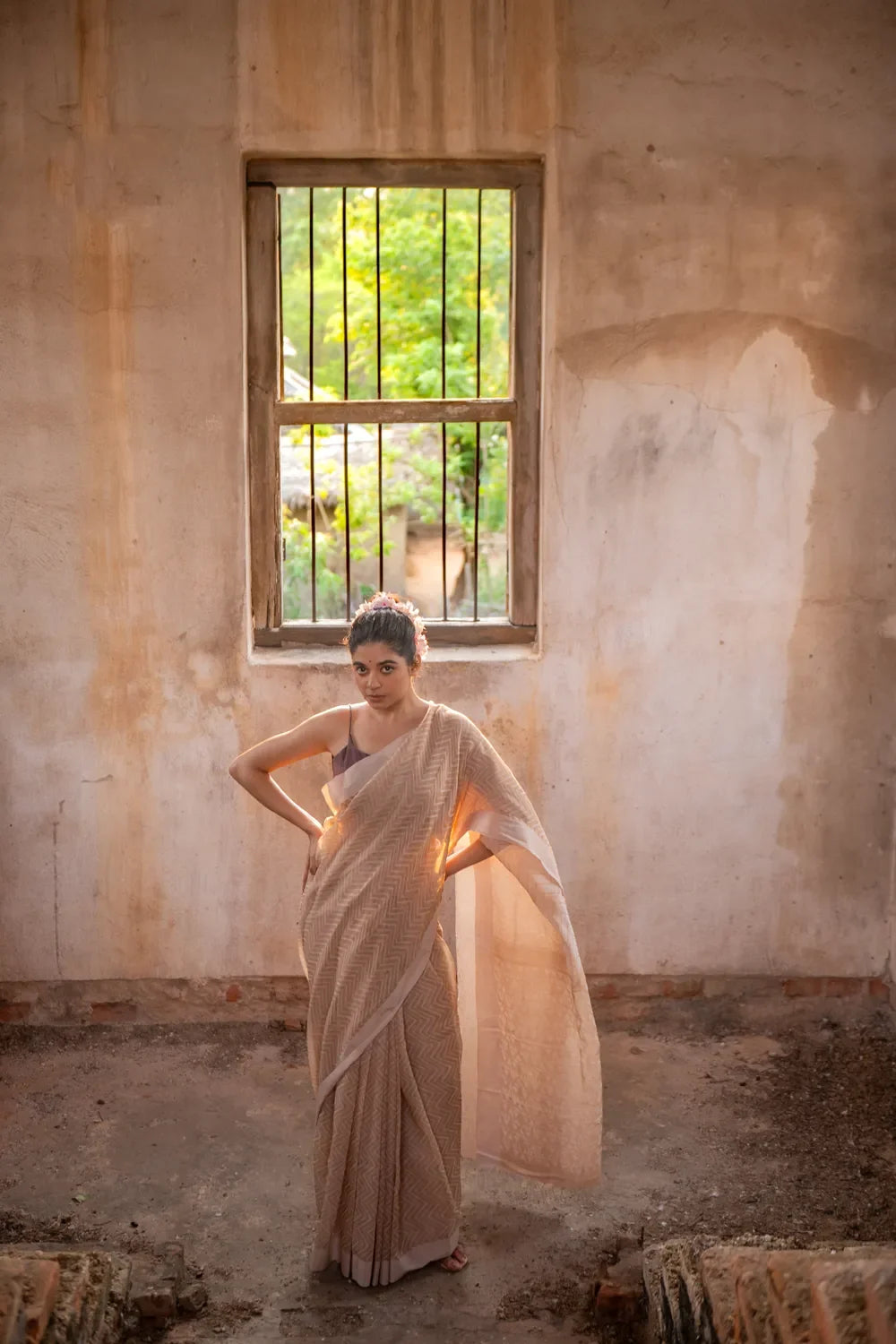 Handloom Beige Sandscape Linen Cotton Saree-Sutra Art of Clothing