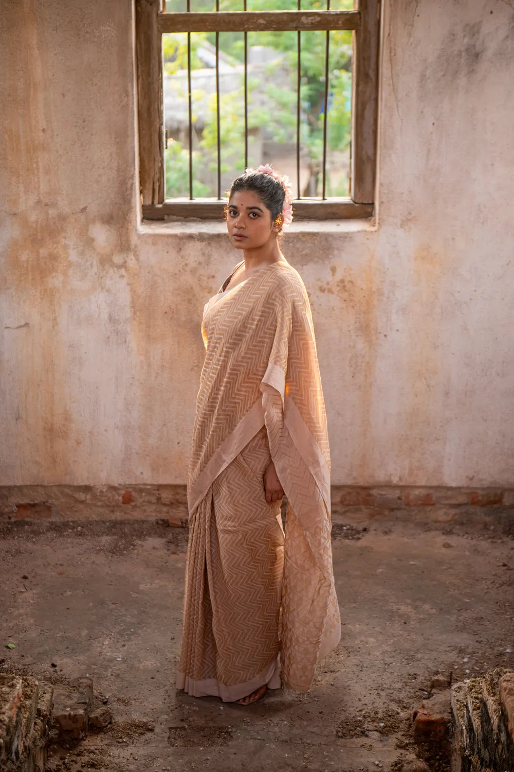 Handloom Beige Sandscape Linen Cotton Saree-Sutra Art of Clothing