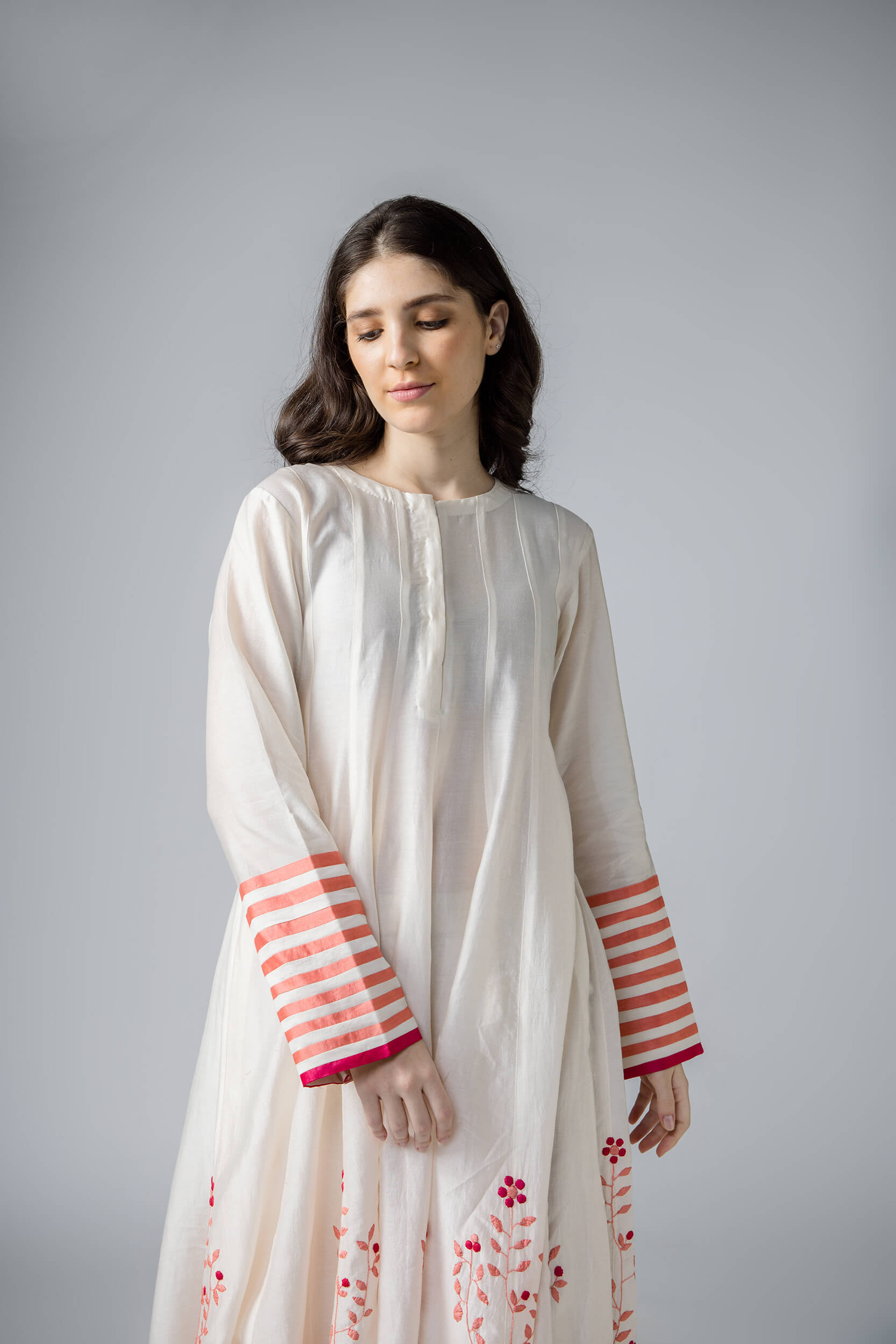 Anantha-Phool Patti Chanderi Anarkali Set-bihart