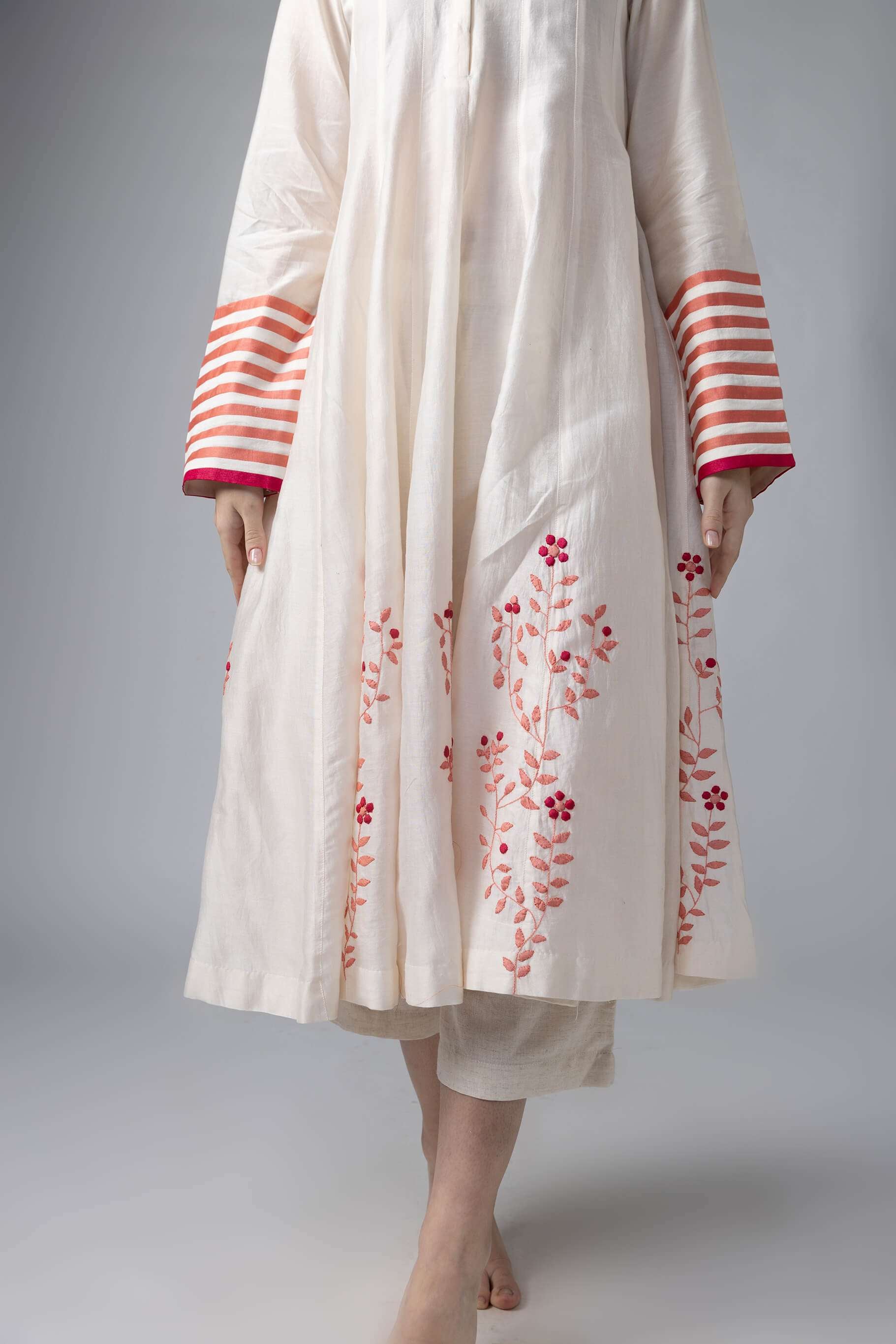 Anantha-Phool Patti Chanderi Anarkali Set-bihart
