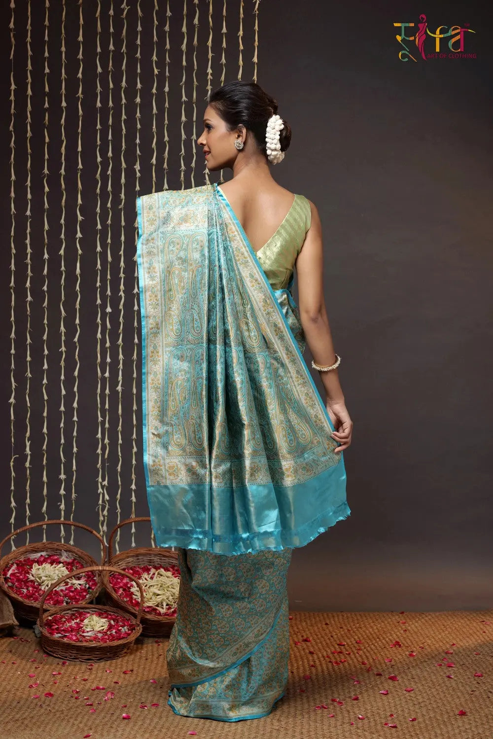 Electric Blue Handloom Pure Silk Tanchoi Banarasi Saree-Sutra Art of Clothing
