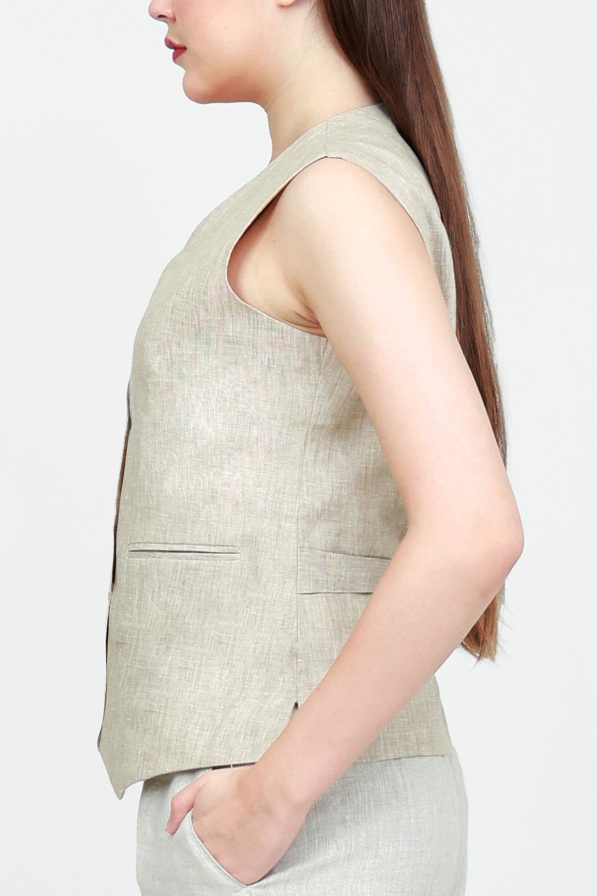 Dove - Woman linen vest adamleaves