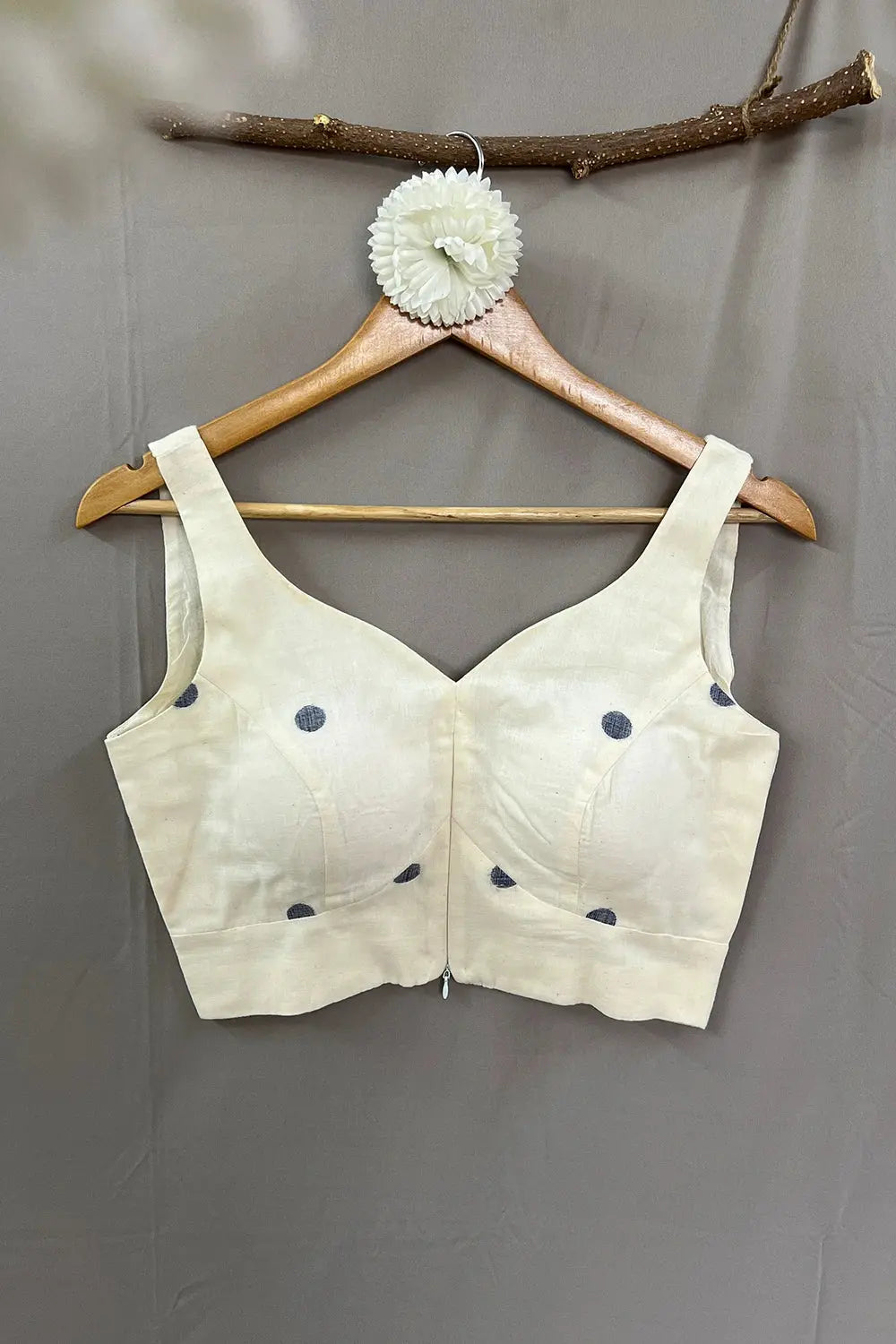 Saakriti Jamdani Blouse-Sutra Art of Clothing