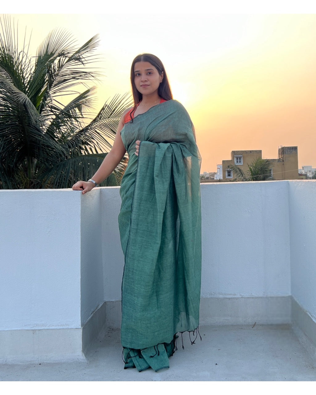 Soft and Comfortable green khadi cotton saree