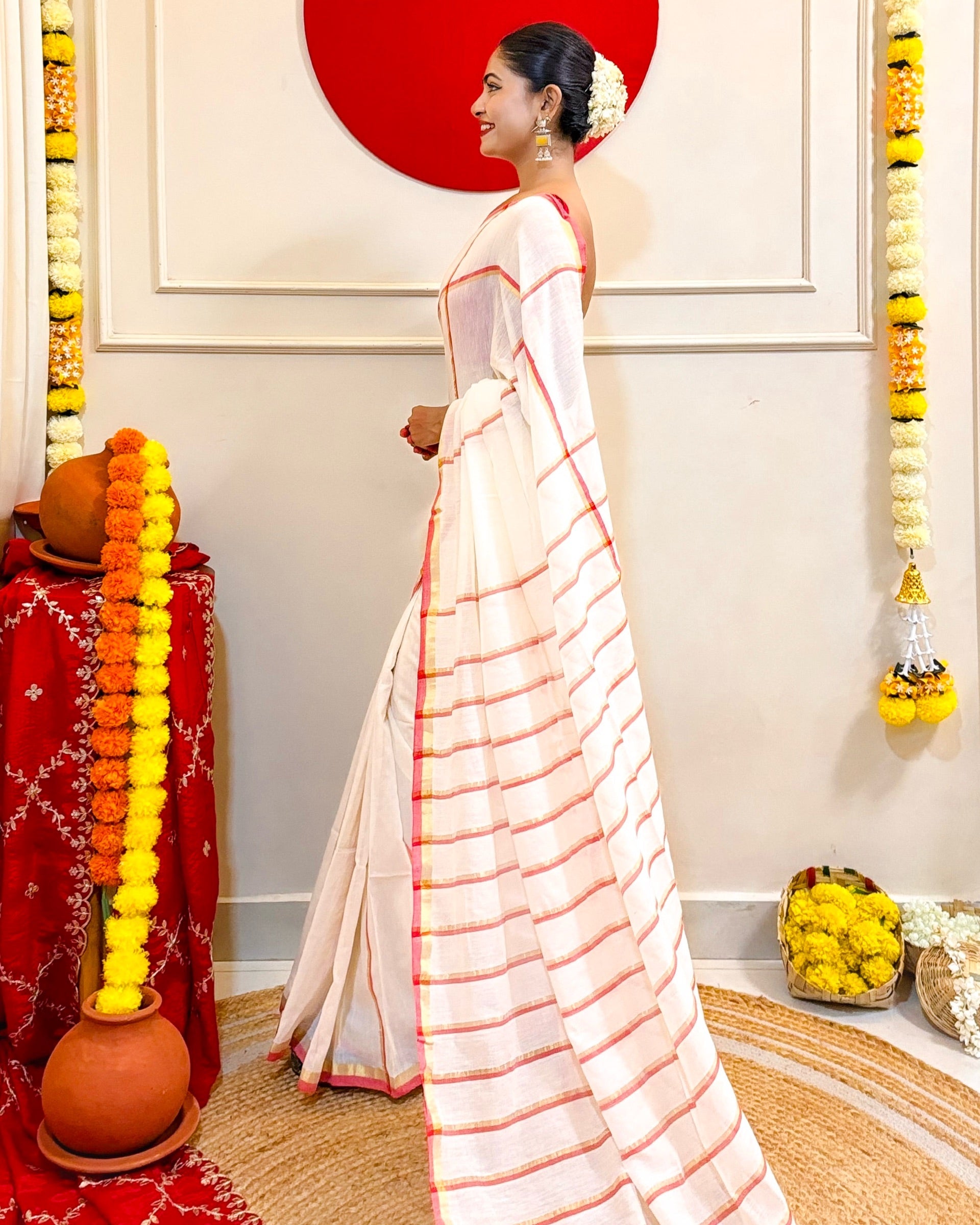Laal Sada Durga Pujo Saree, Lal Paar Sada , Jamdani cotton saree, Red, White