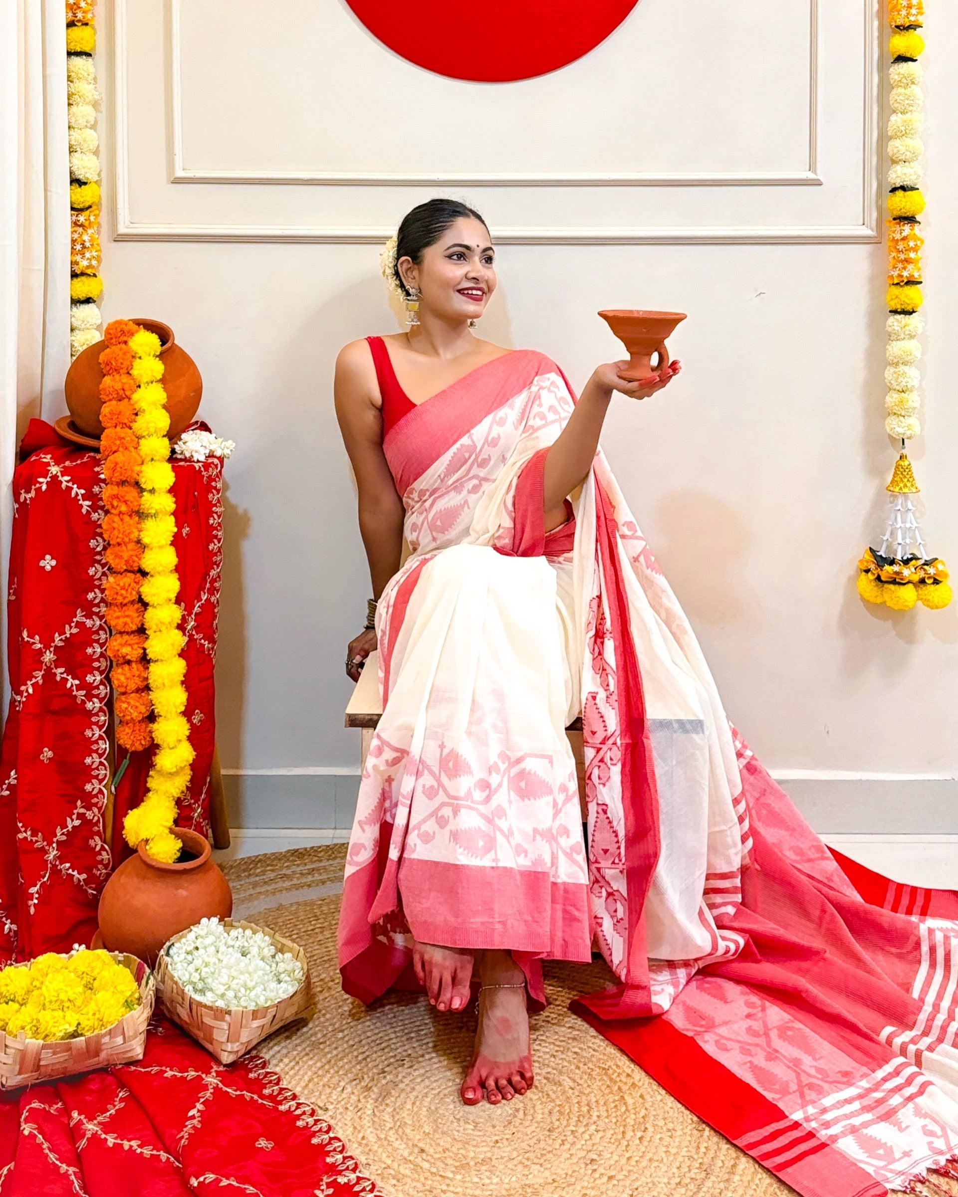 Laal Sada Durga Pujo Saree, Lal Paar Sada , Jamdani cotton saree, Red, White