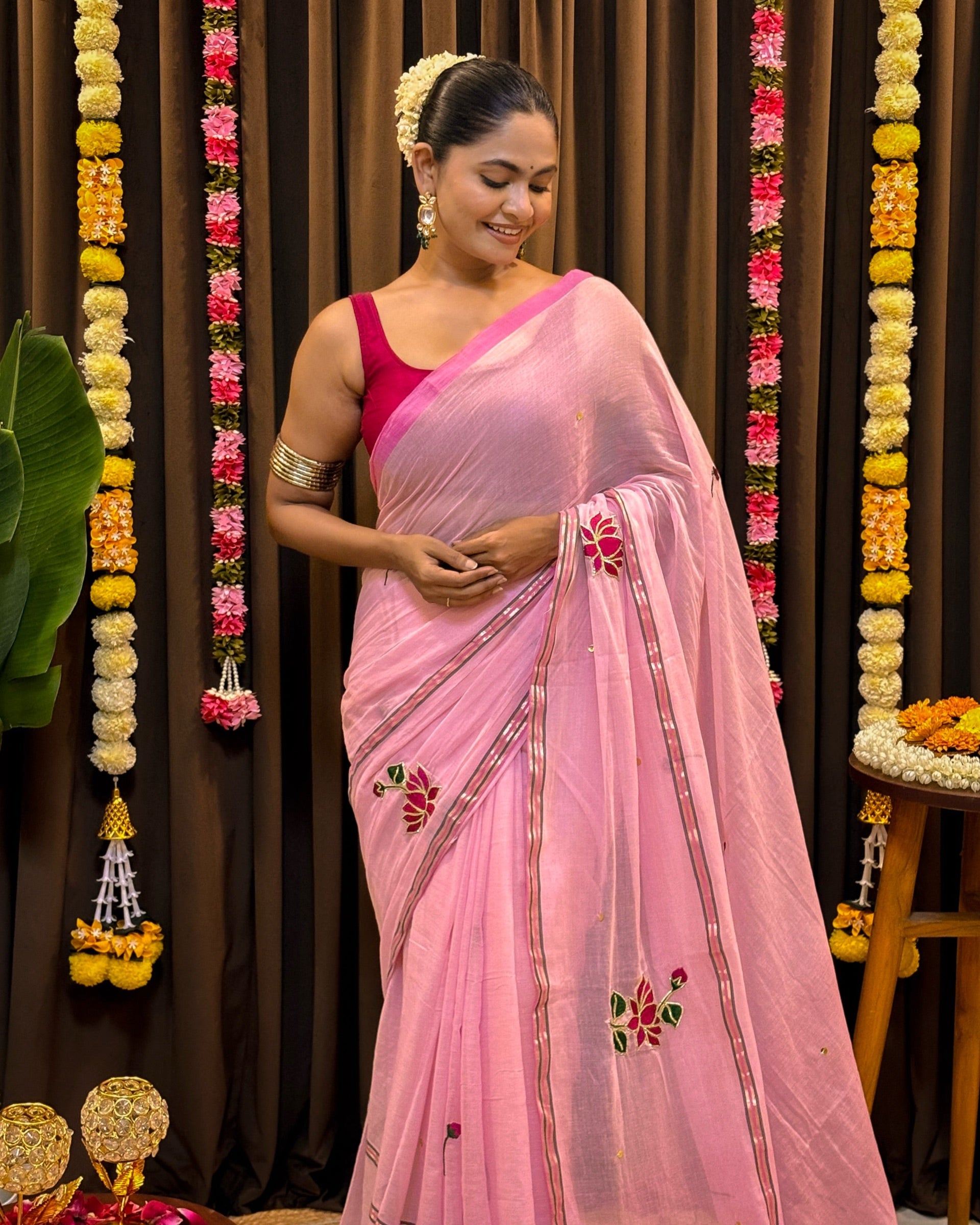 Pink mulmul saree with lotus motifs comfortable summer saree