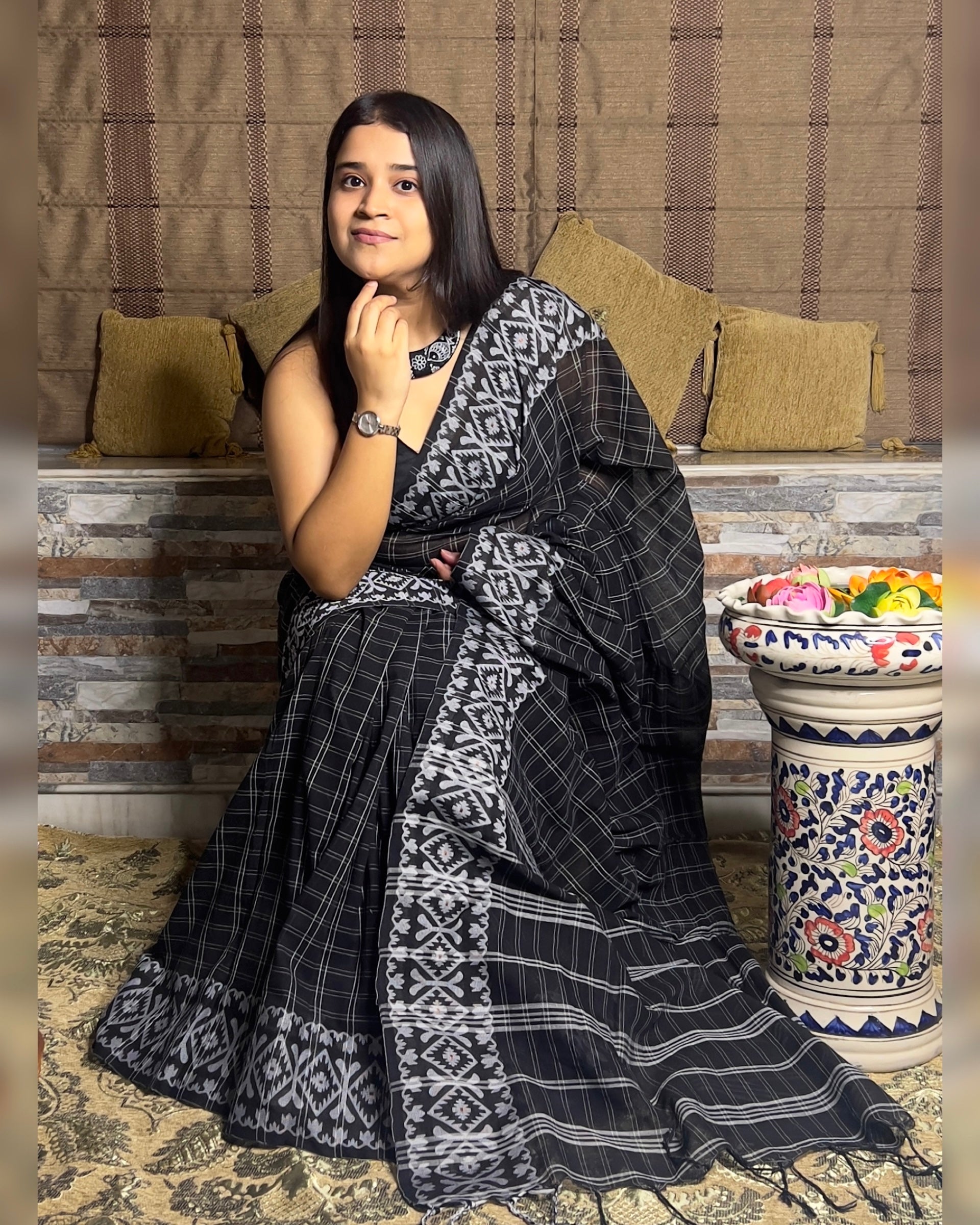 Shop AaMe black Jamdani saree with handcrafted ethnic detailing