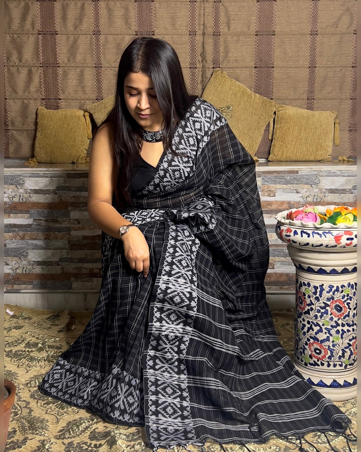Traditional Handcrafted Black Jamdani Cotton Saree by Shop AaMe